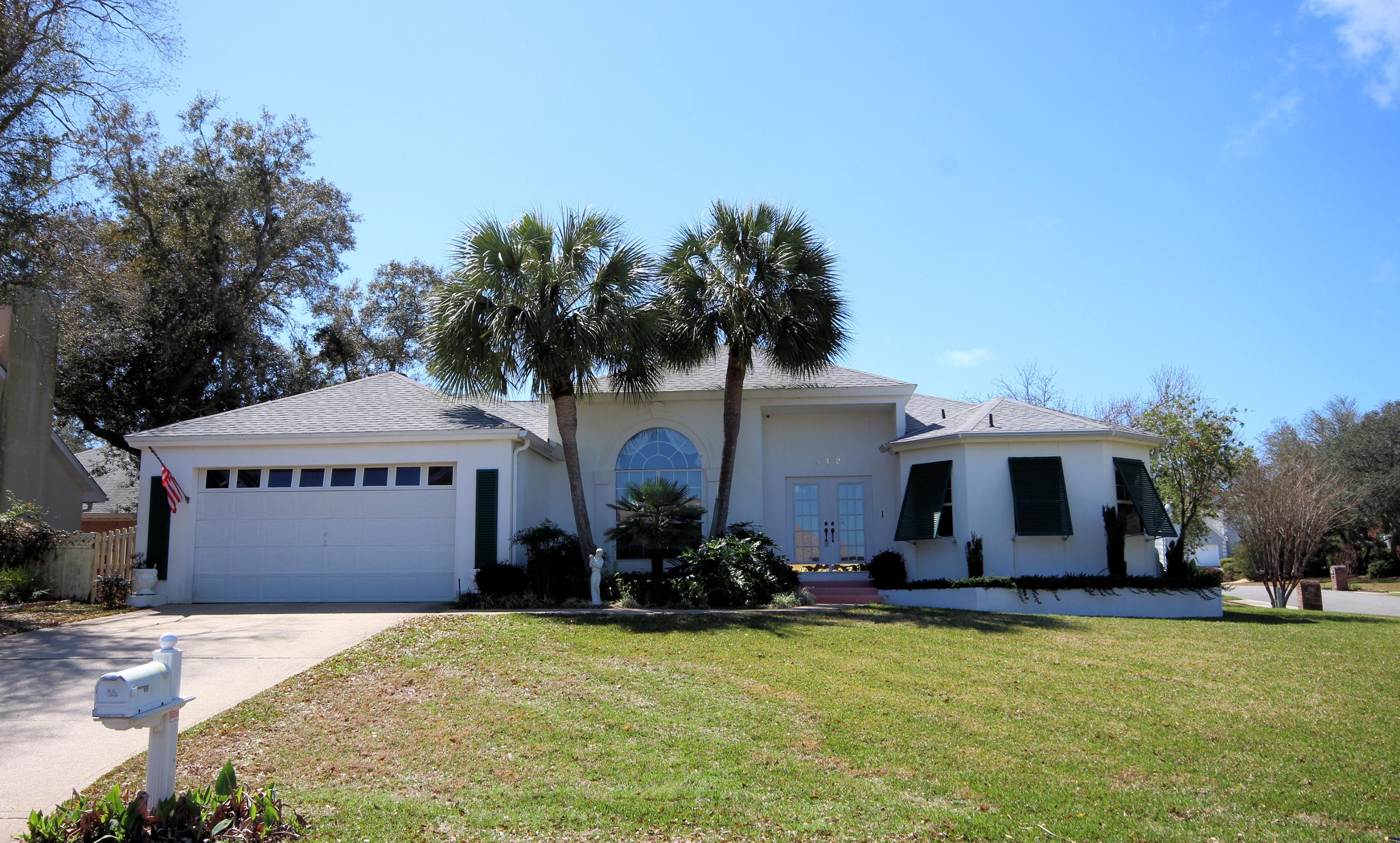 LAKE POINTE - Residential