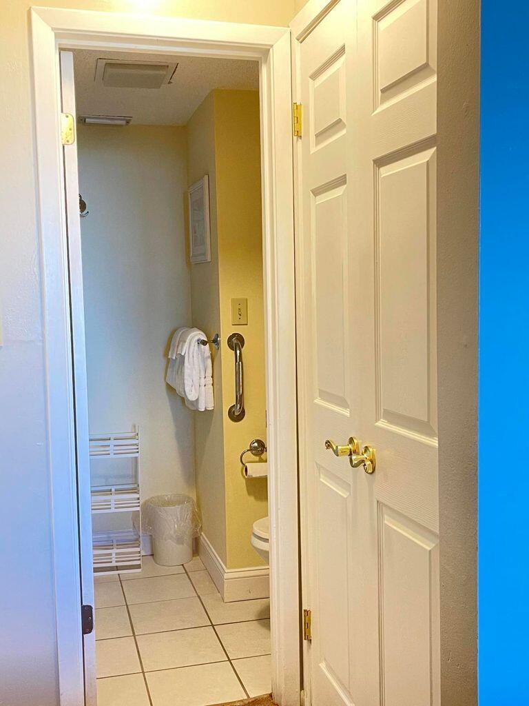 JETTY EAST CONDO - Residential