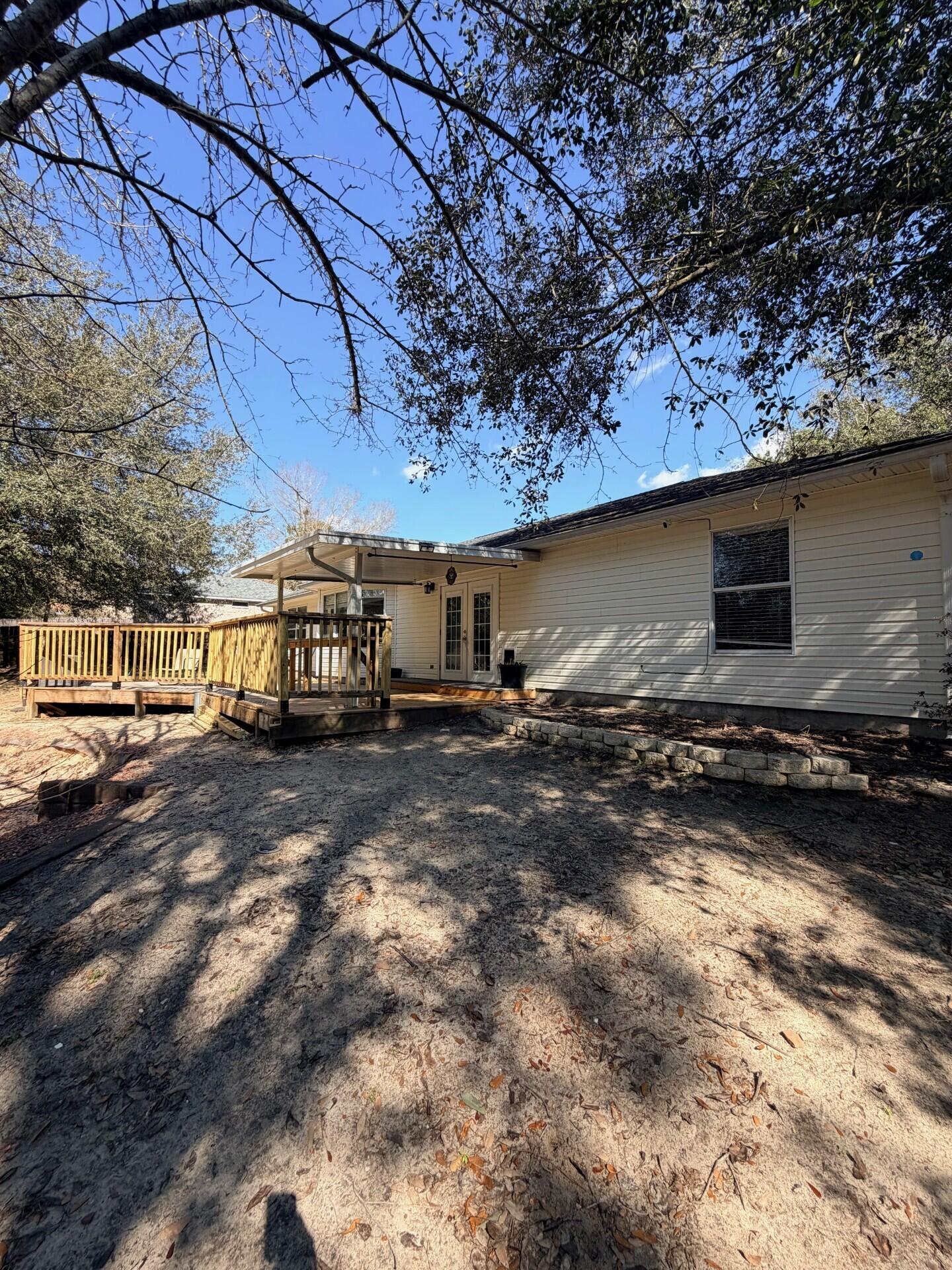 NORTHVIEW ESTATES 6TH ADDN - Residential Lease