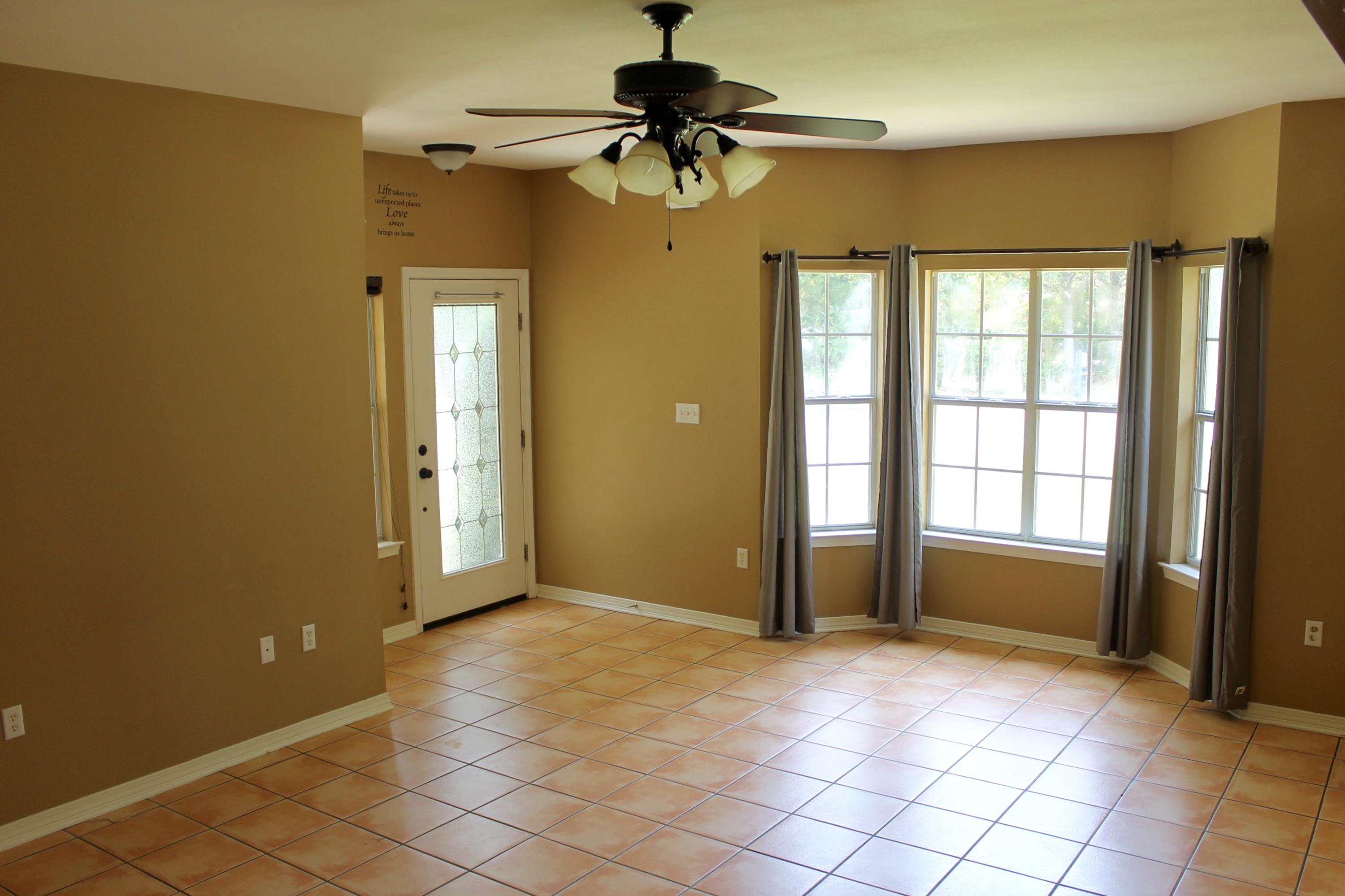 BLUEWATER BAY VILLAGE 1A - Residential Lease