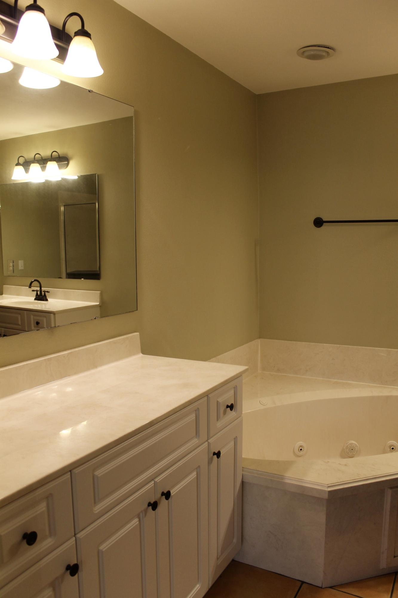 BLUEWATER BAY VILLAGE 1A - Residential Lease