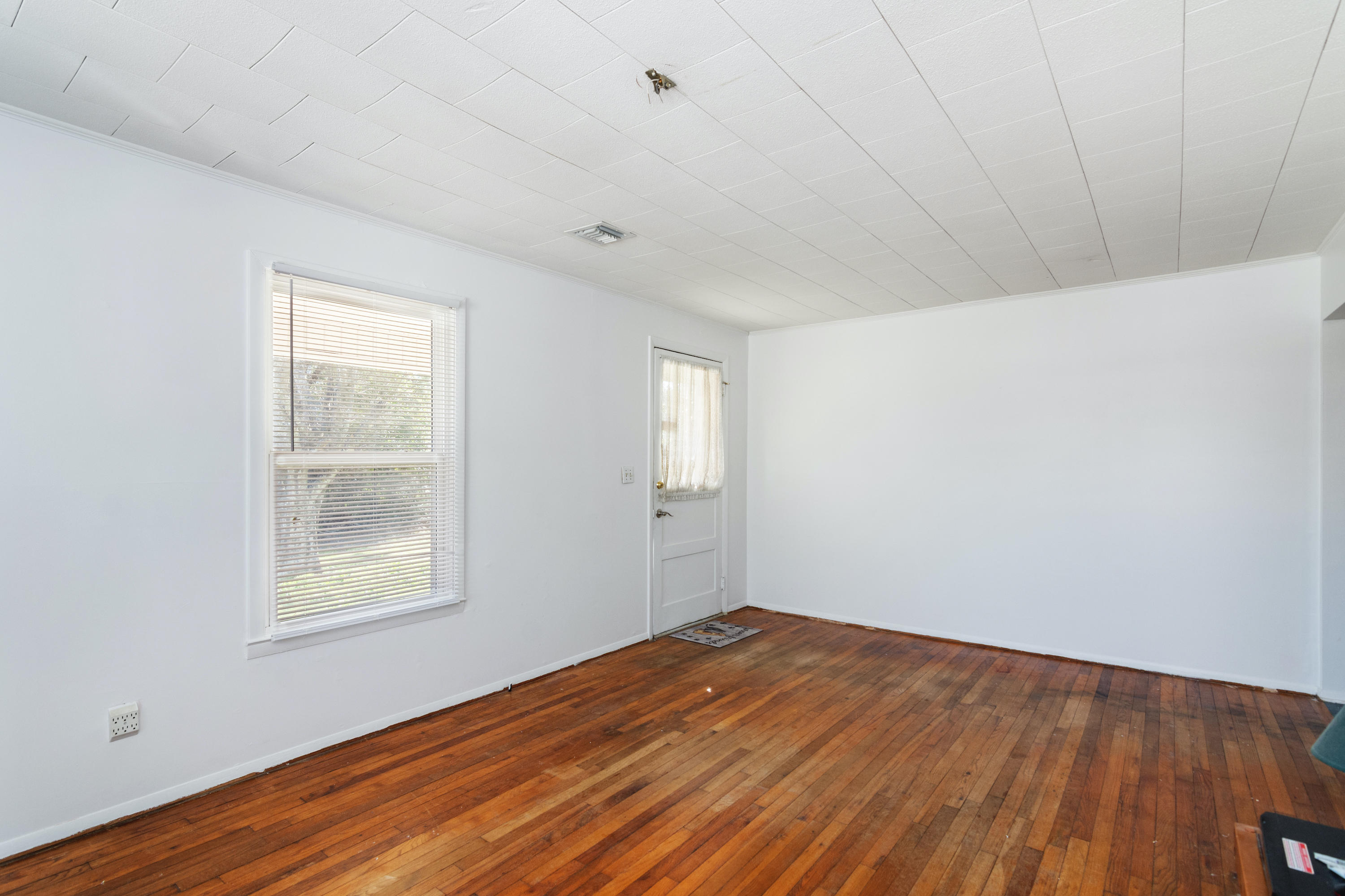 NORTH SUPERGROUP - Residential