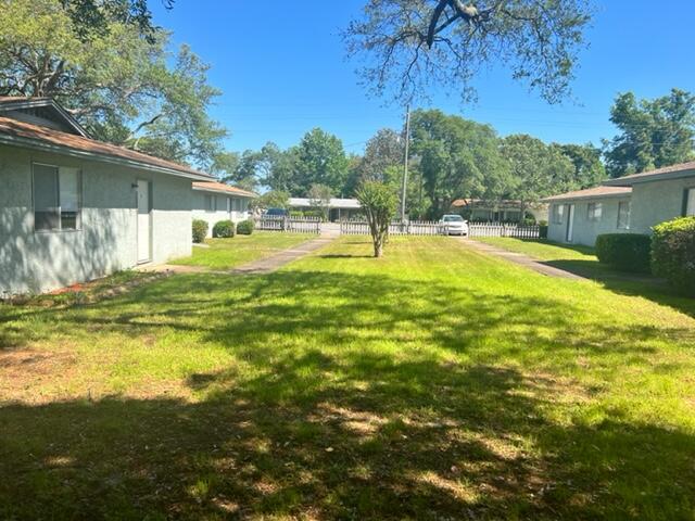 SUNSET STRIP - Residential Lease