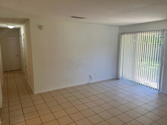 SUNSET STRIP - Residential Lease