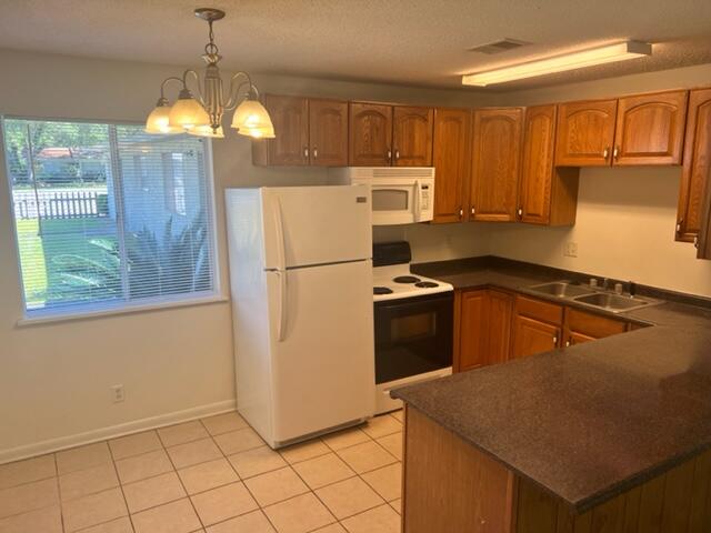 SUNSET STRIP - Residential Lease