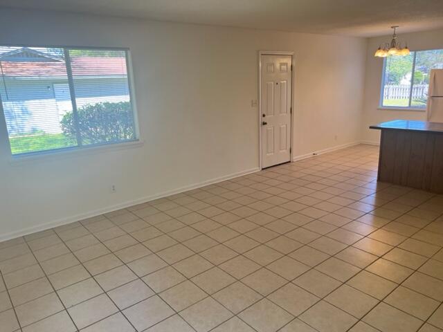 SUNSET STRIP - Residential Lease