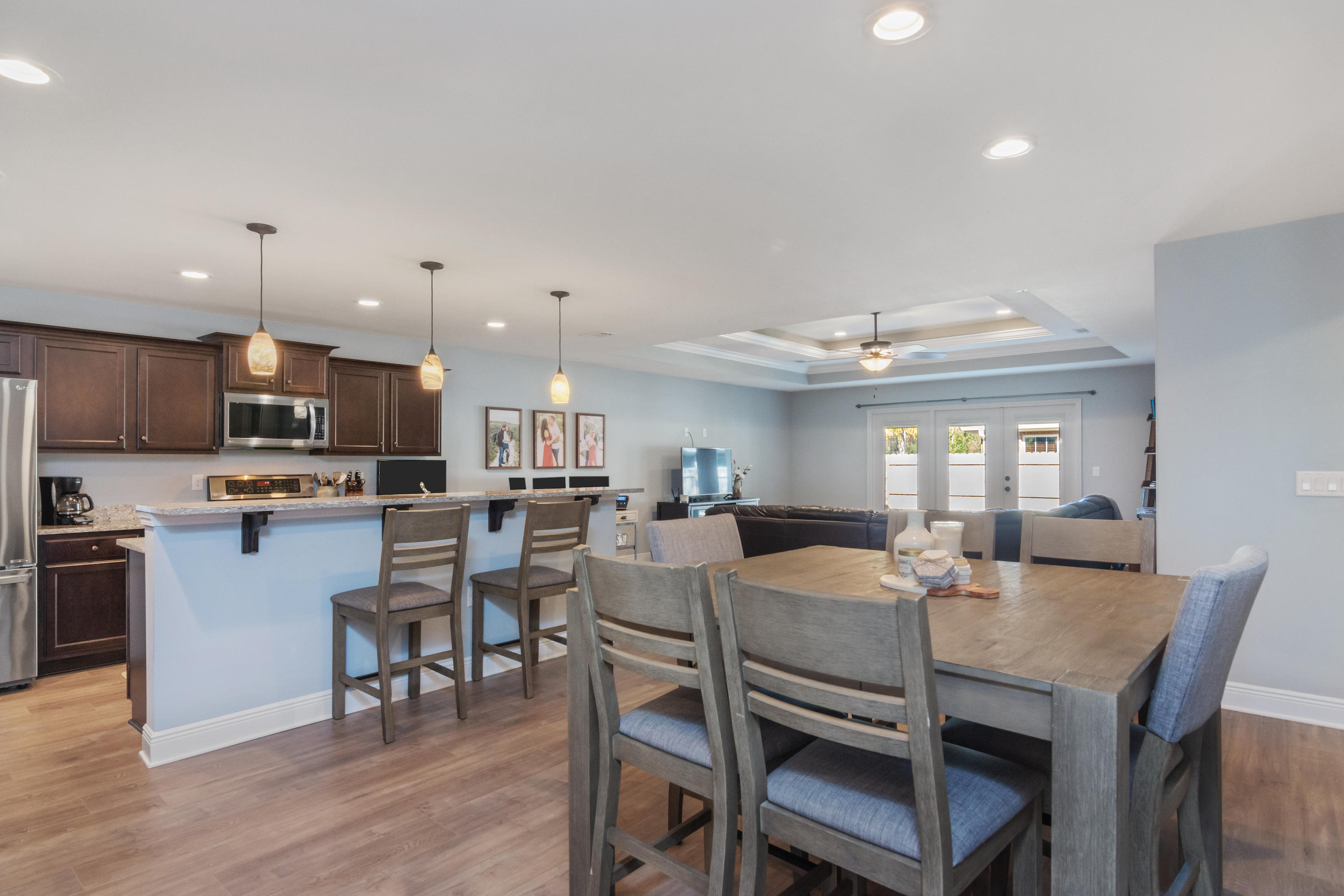CORNERSTONE - Residential
