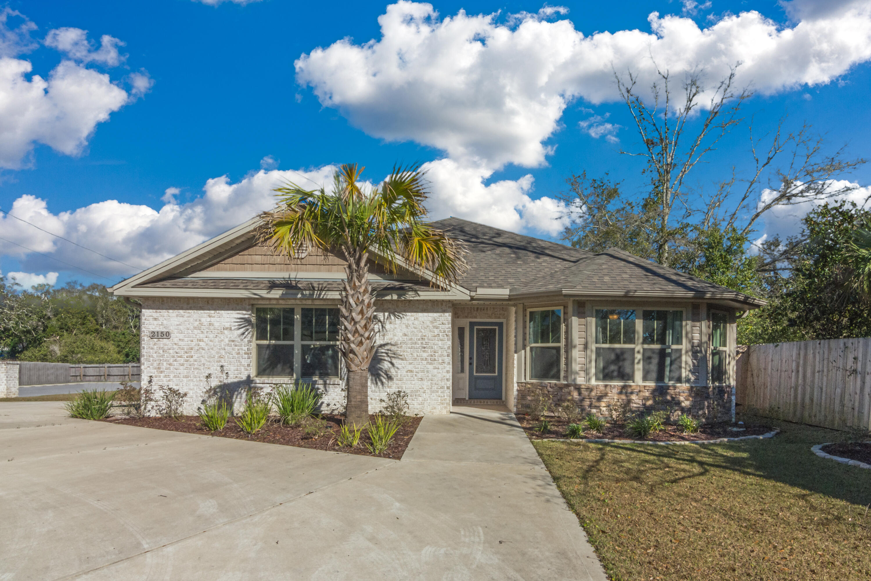 CORNERSTONE - Residential