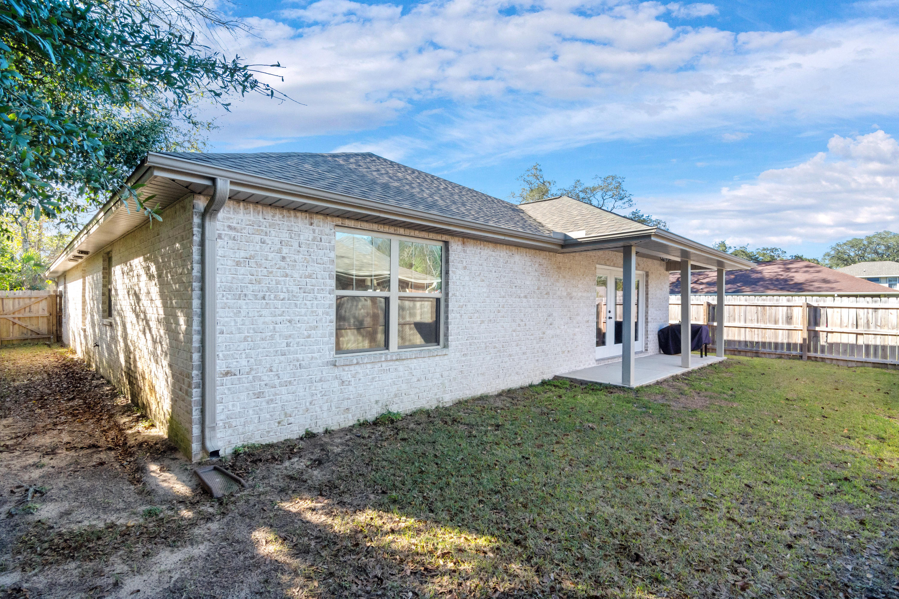 CORNERSTONE - Residential
