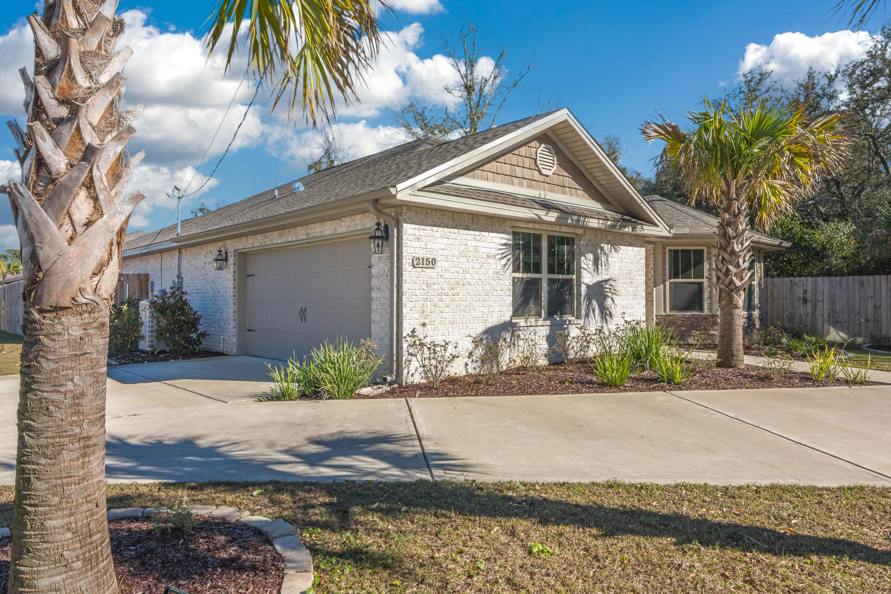 CORNERSTONE - Residential