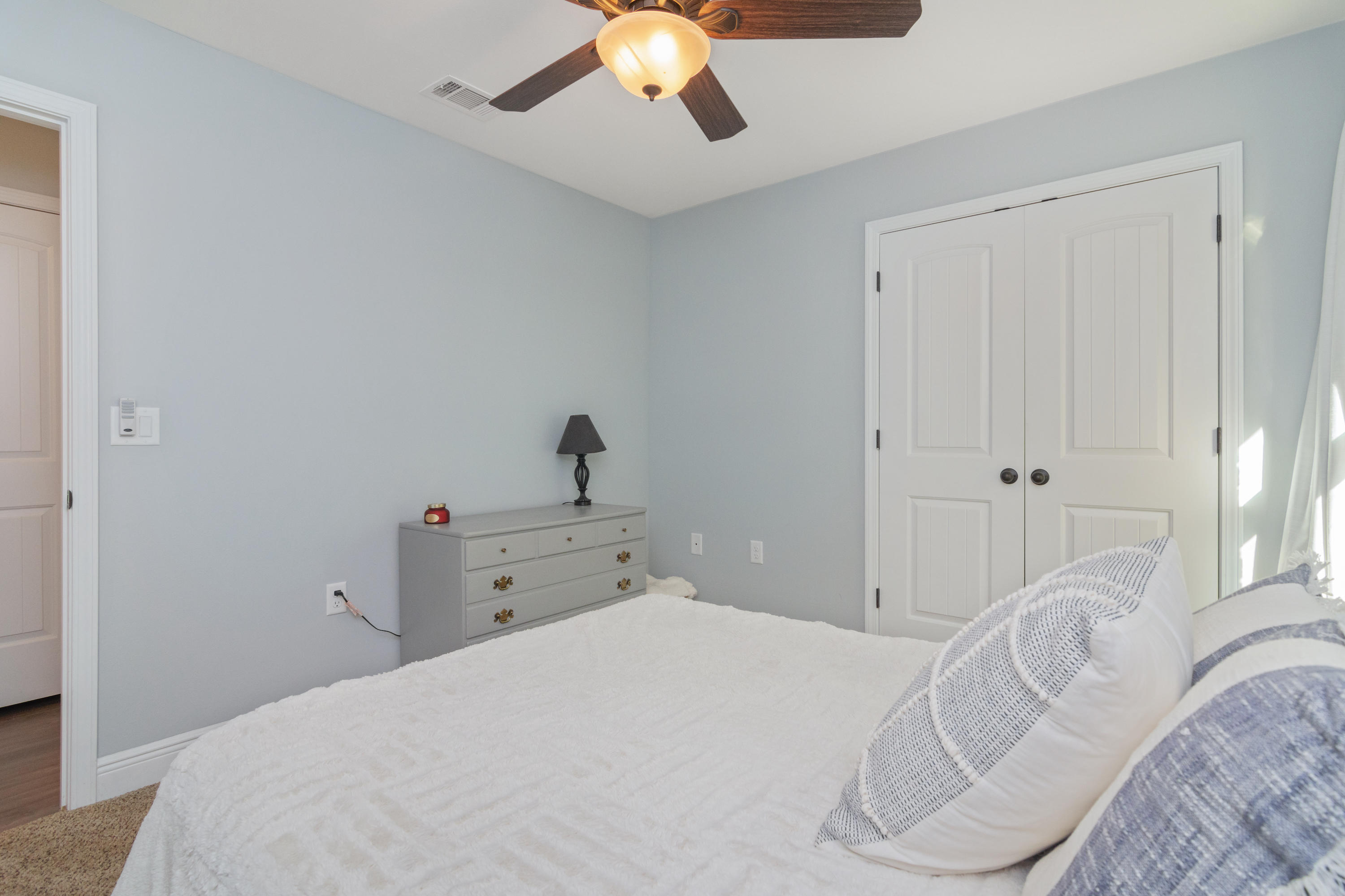 CORNERSTONE - Residential