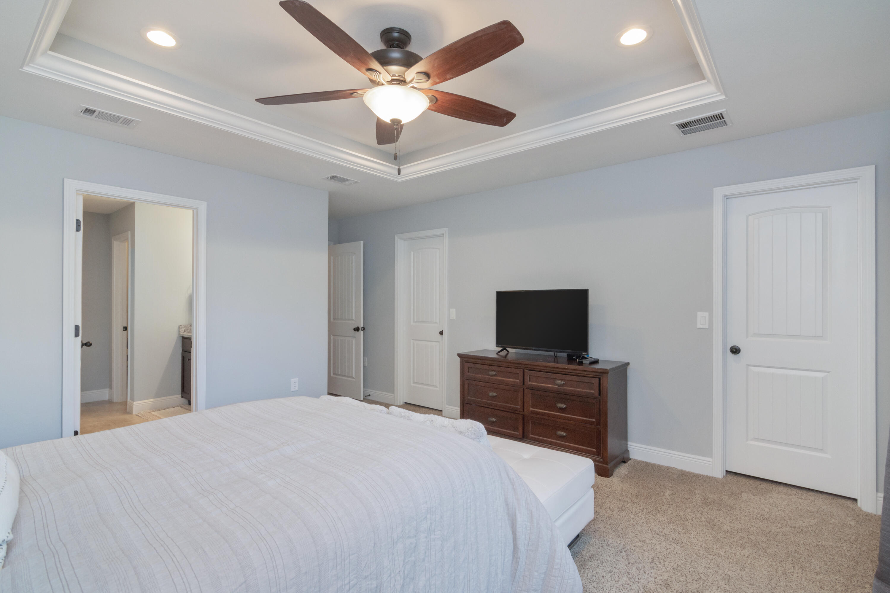 CORNERSTONE - Residential