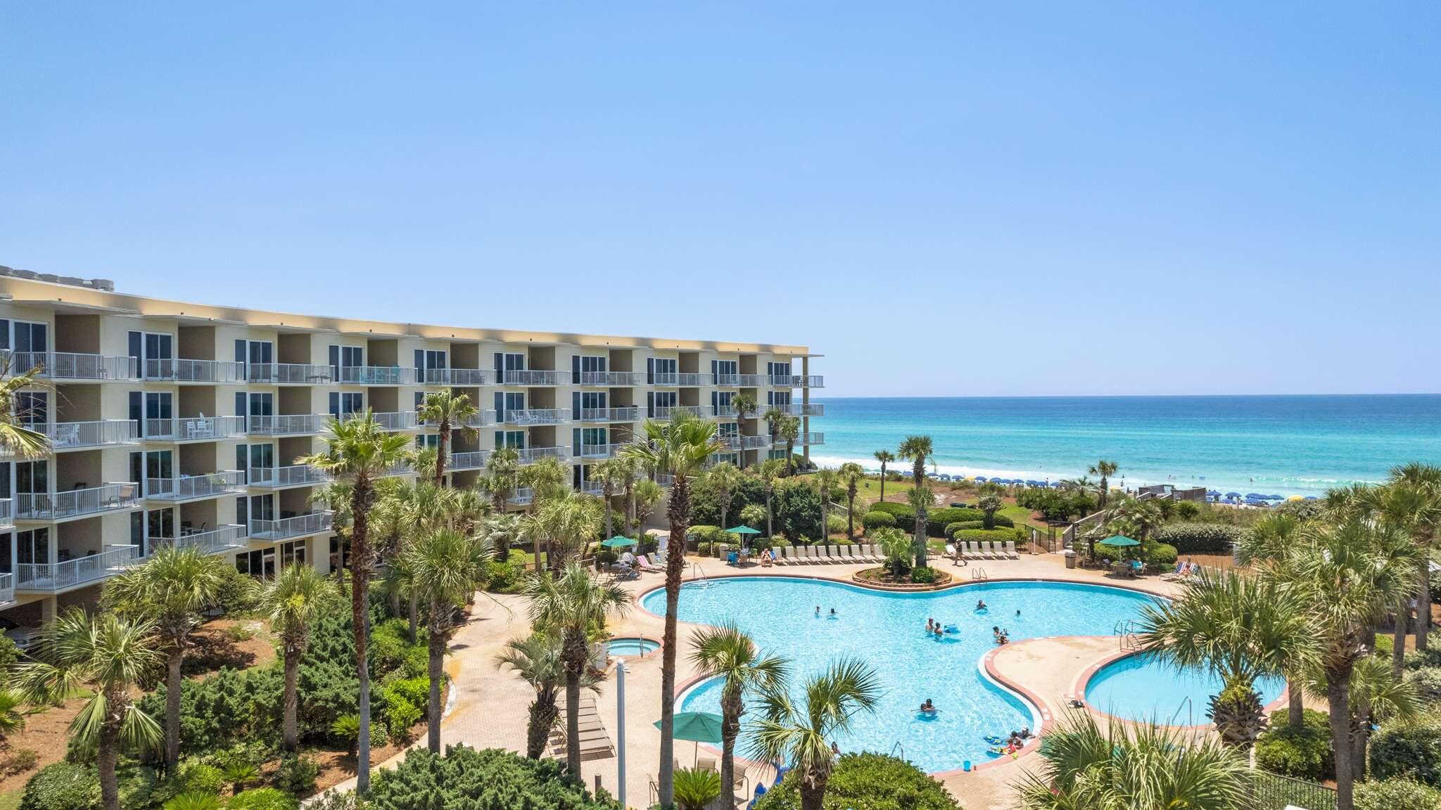 CRESCENT AT MIRAMAR BEACH THE - Residential