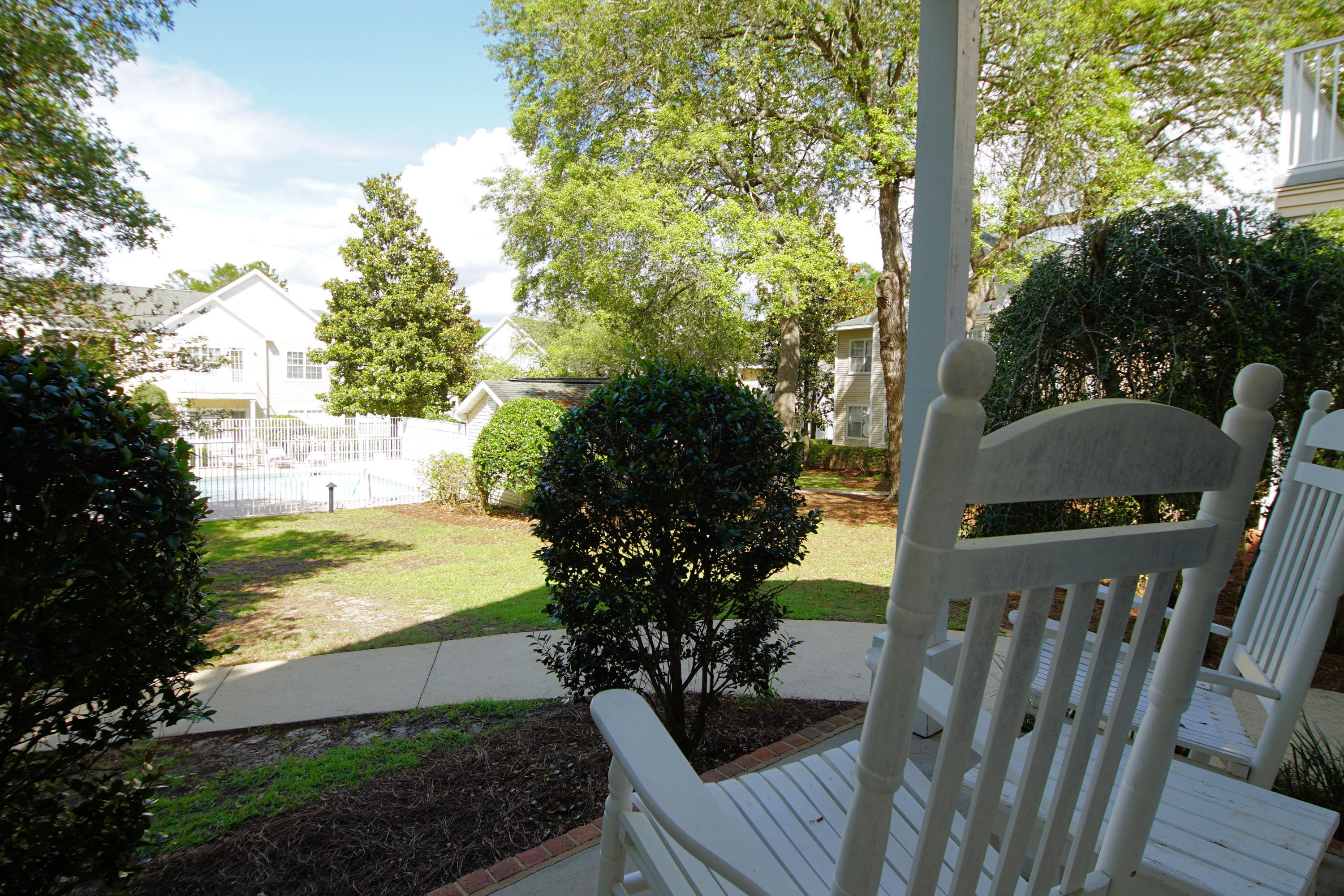 THE OAKS AT NICEVILLE - Residential