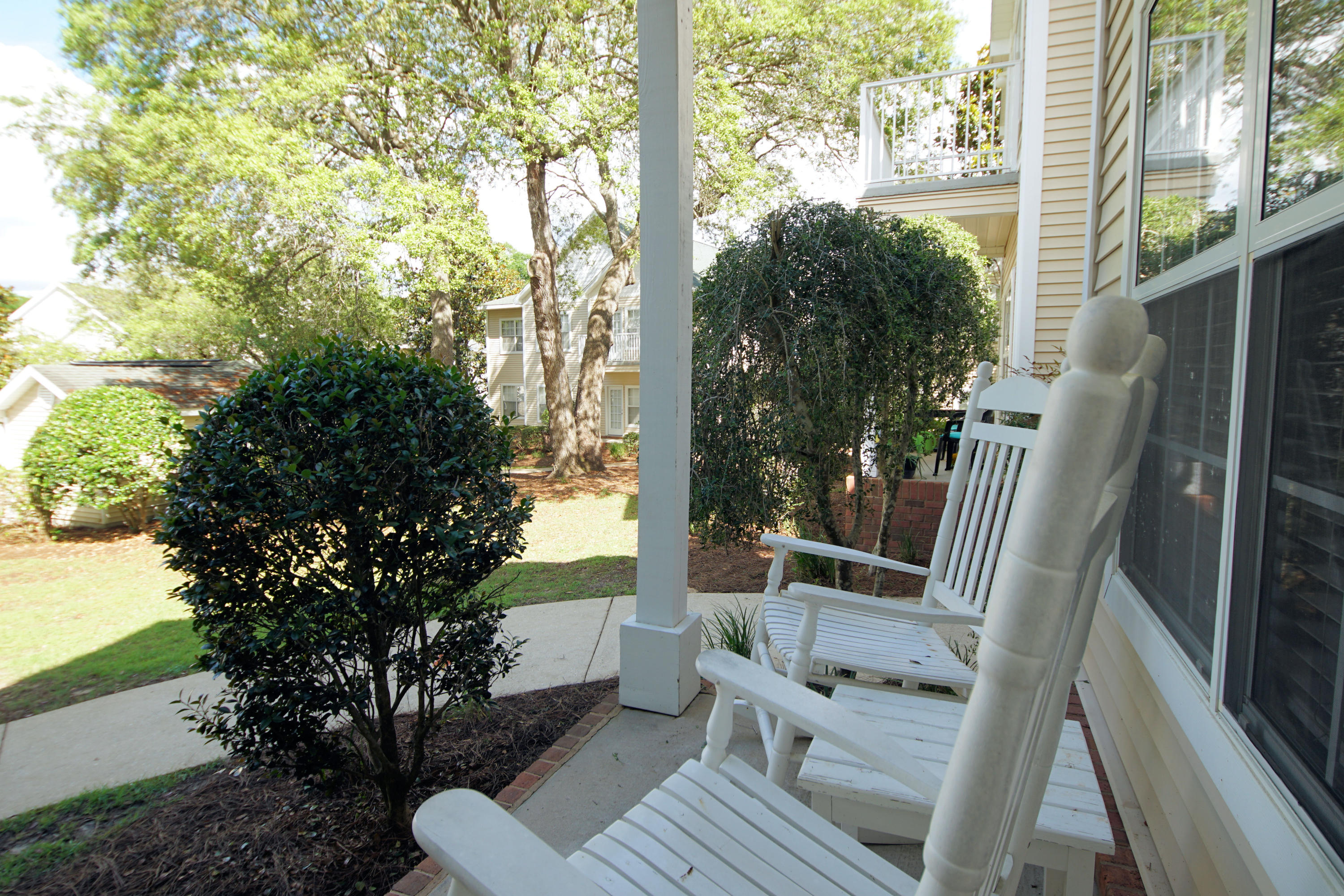 THE OAKS AT NICEVILLE - Residential