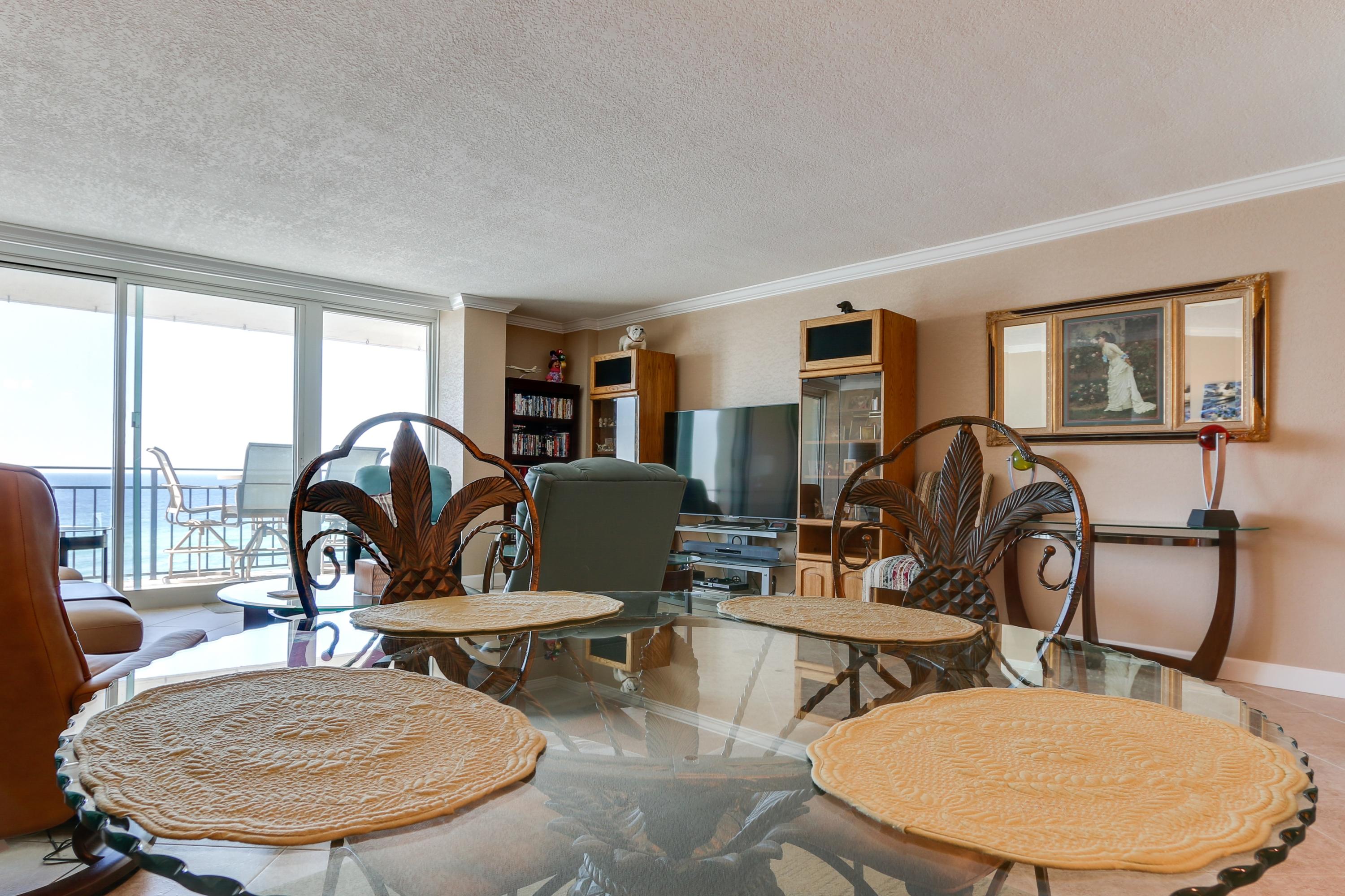 BREAKERS OF FWB PH 1 - Residential