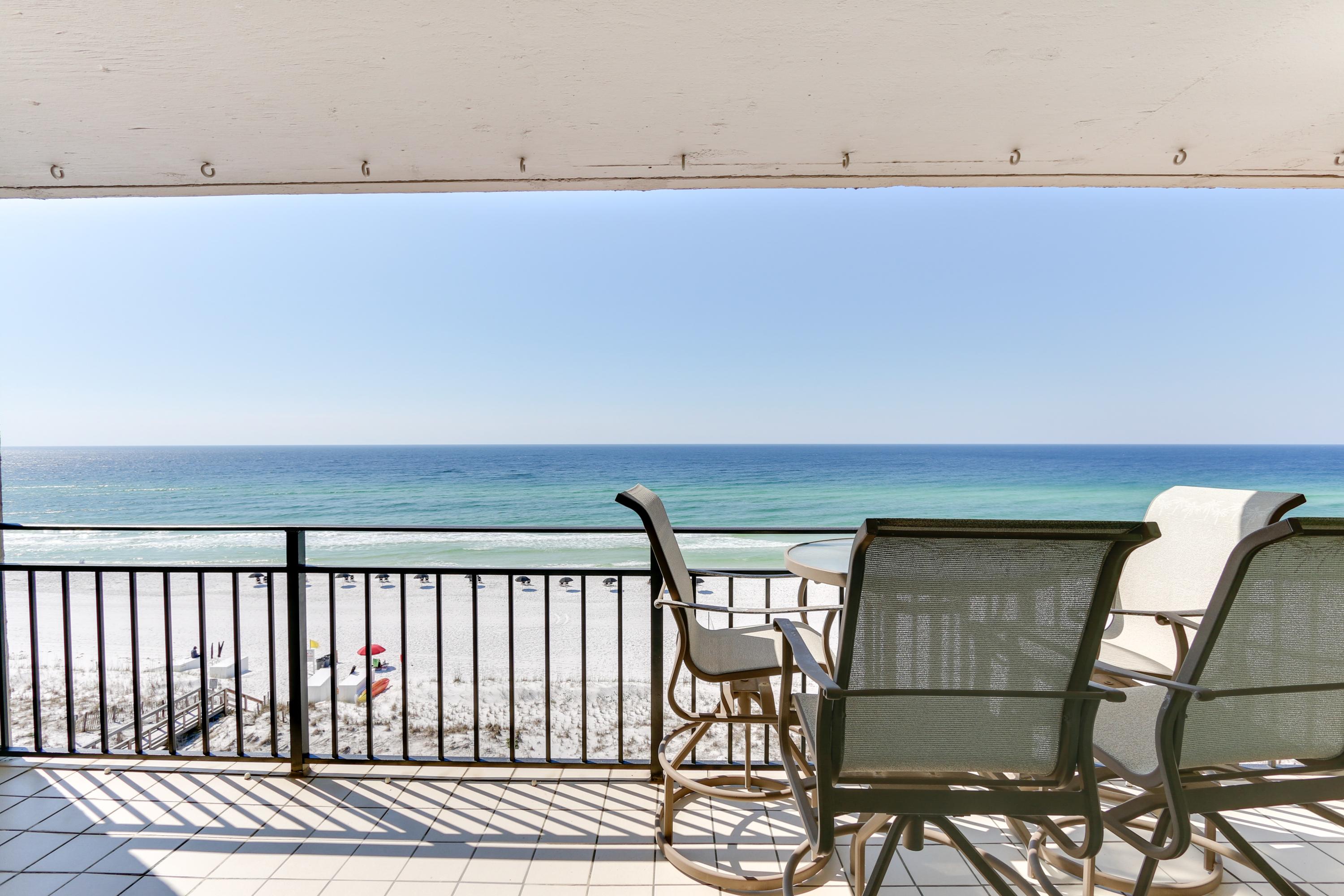 BREAKERS OF FWB PH 1 - Residential