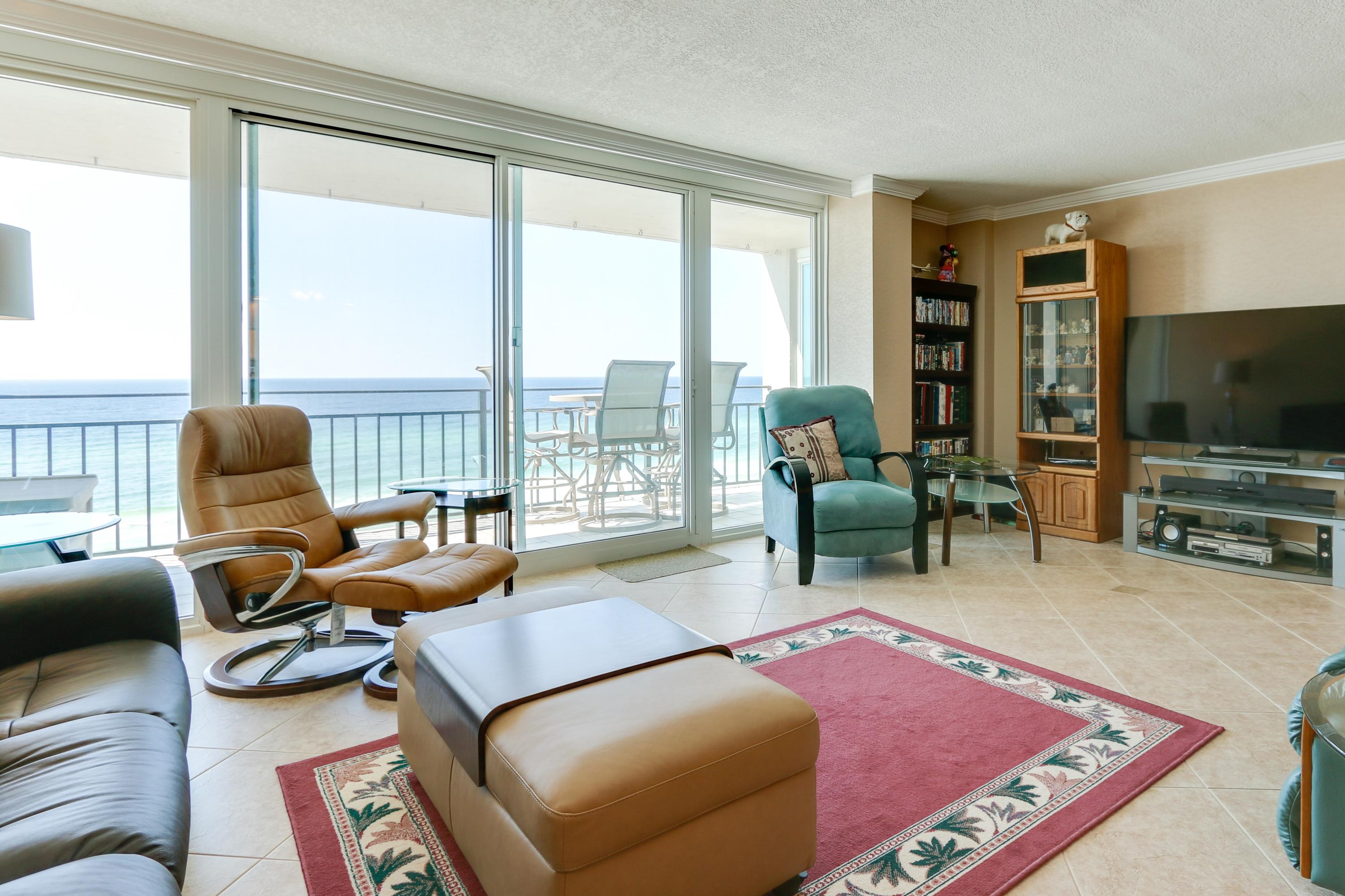BREAKERS OF FWB PH 1 - Residential