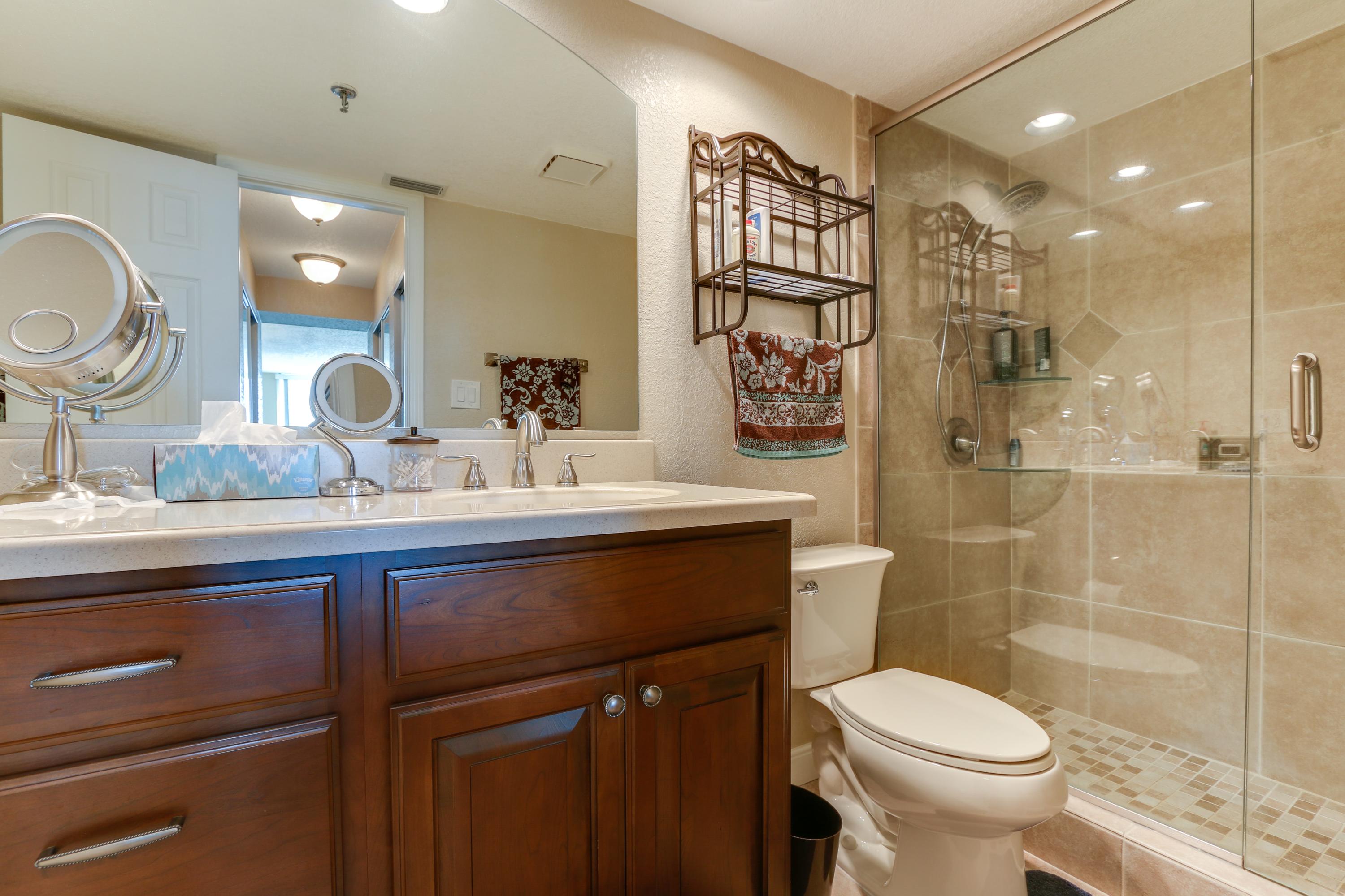 BREAKERS OF FWB PH 1 - Residential