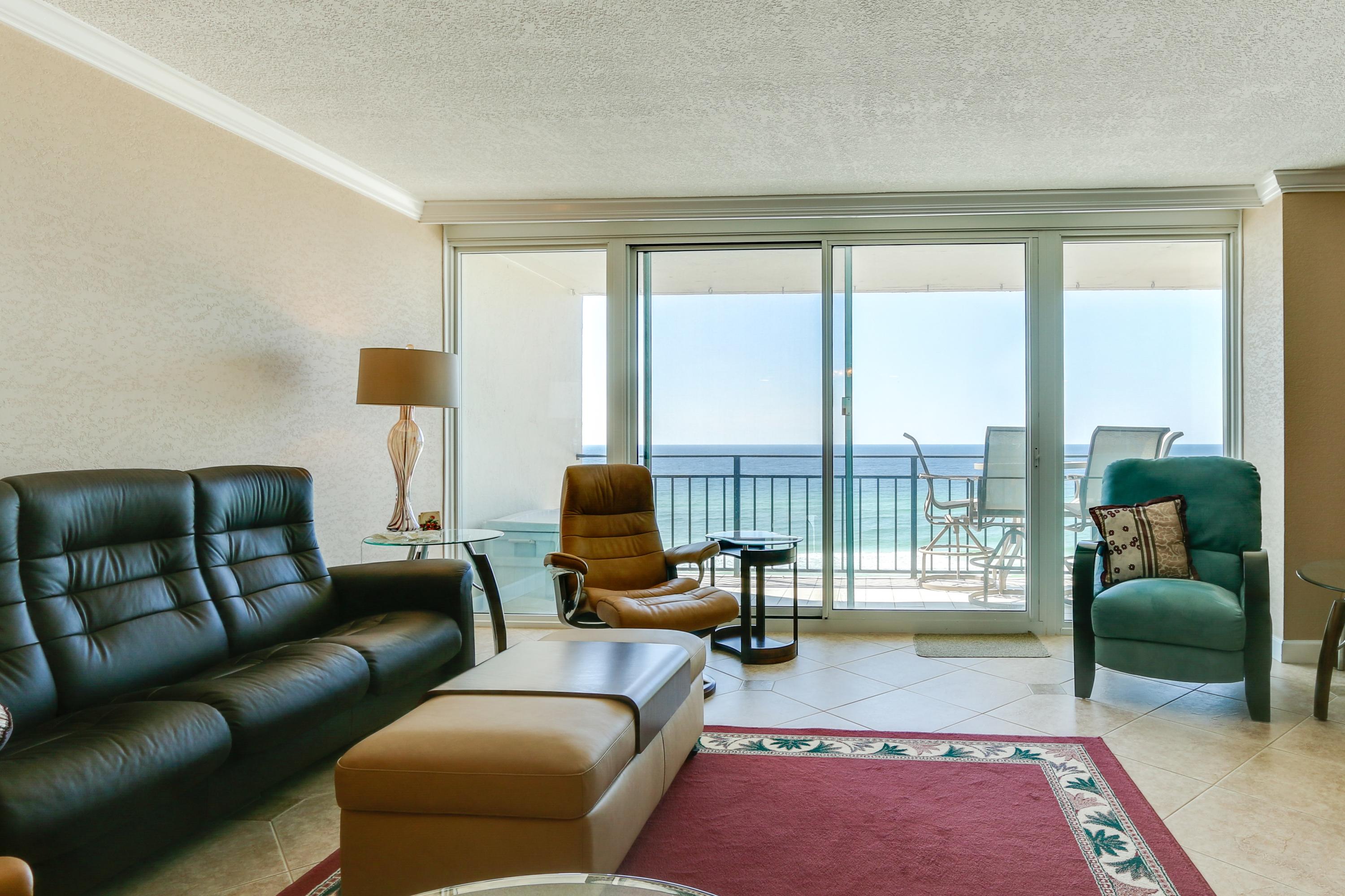 BREAKERS OF FWB PH 1 - Residential