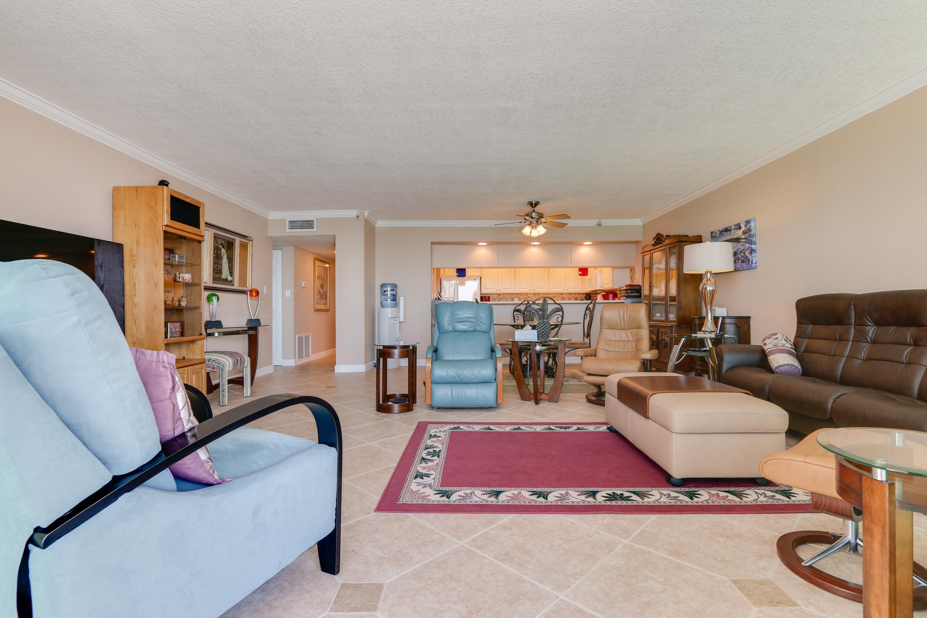 BREAKERS OF FWB PH 1 - Residential