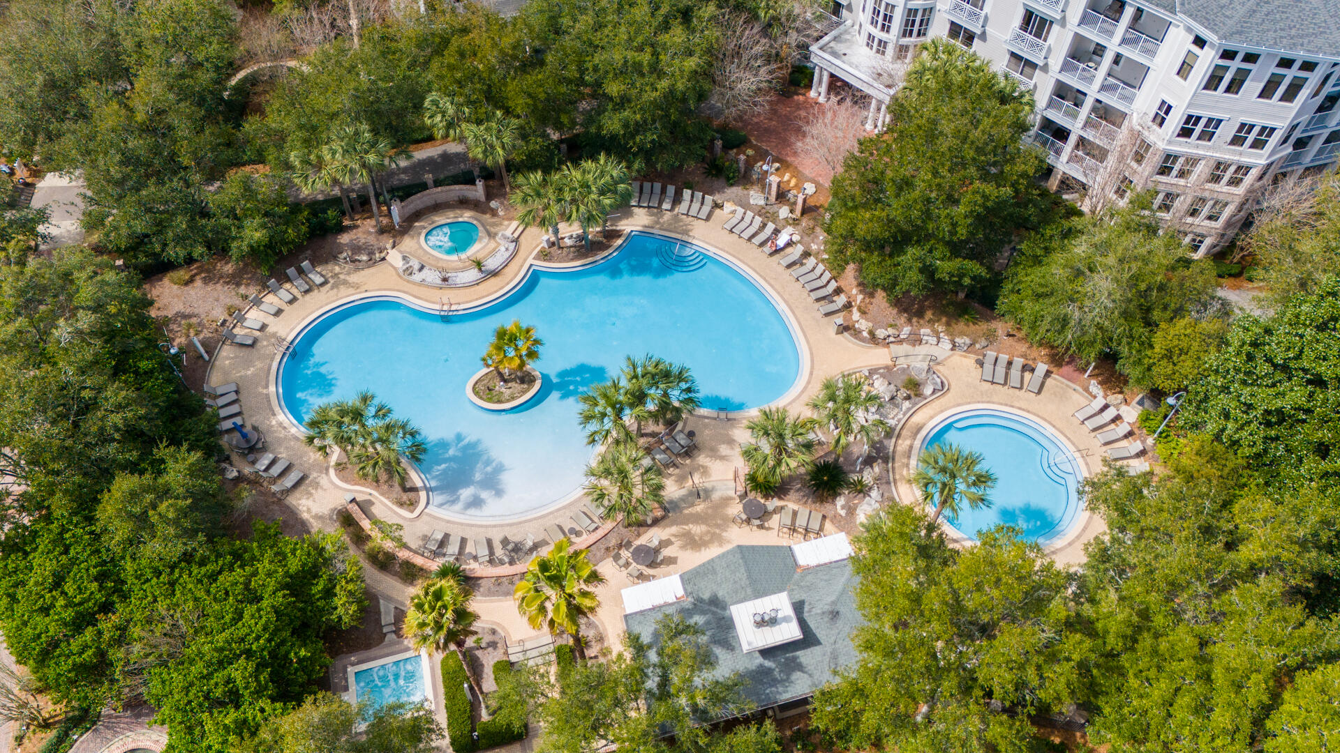 BAHIA CONDO - Residential