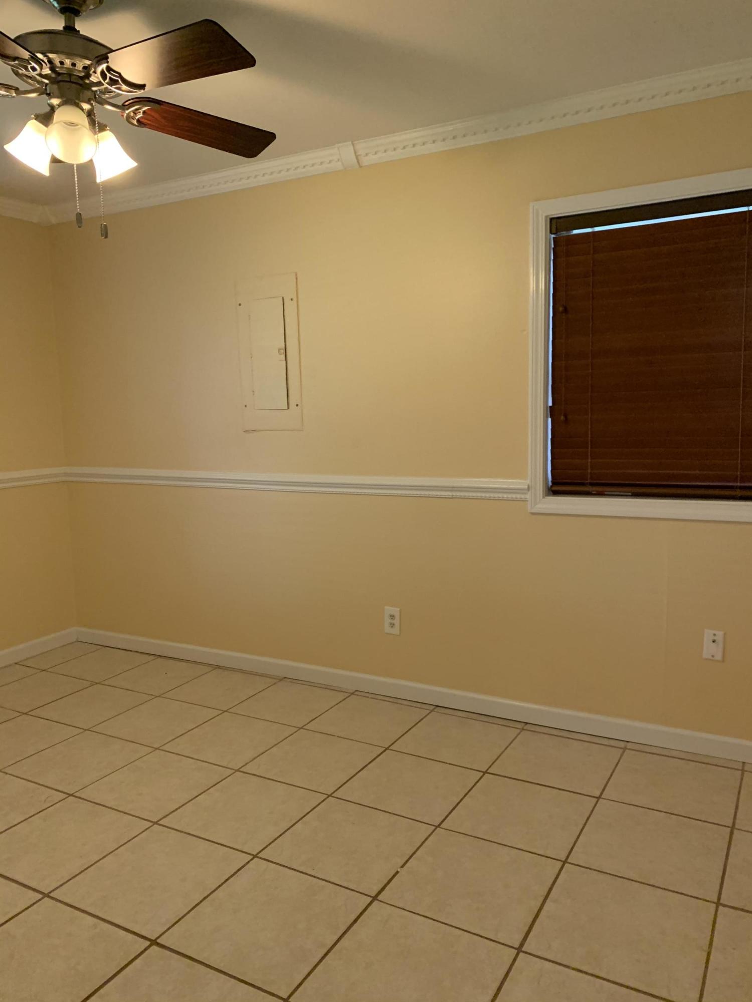 BAYSHORE PARK UNIT 3 - Residential Lease