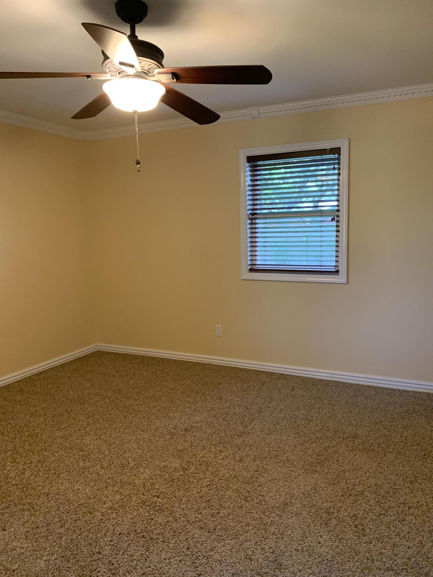 BAYSHORE PARK UNIT 3 - Residential Lease