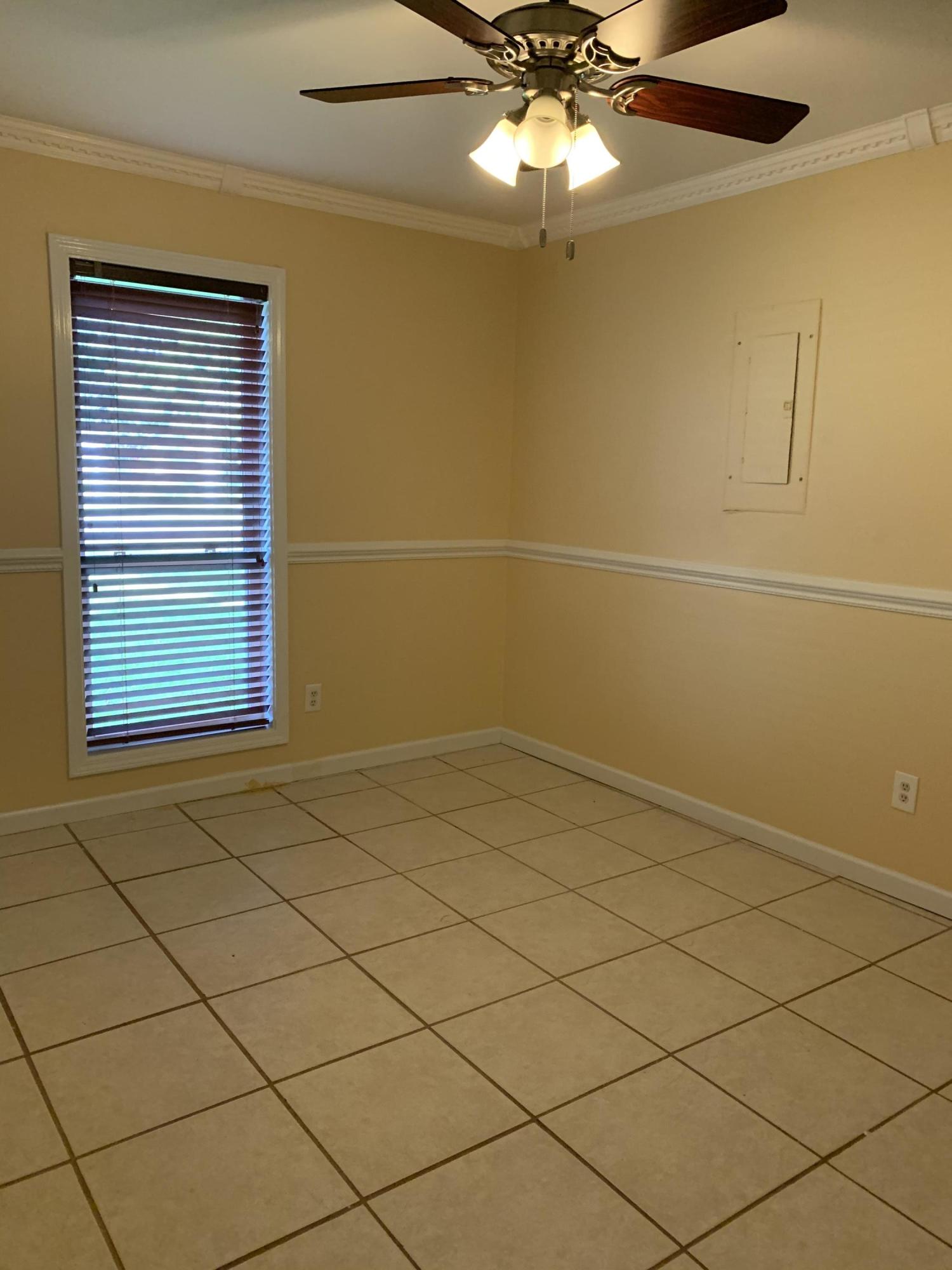 BAYSHORE PARK UNIT 3 - Residential Lease