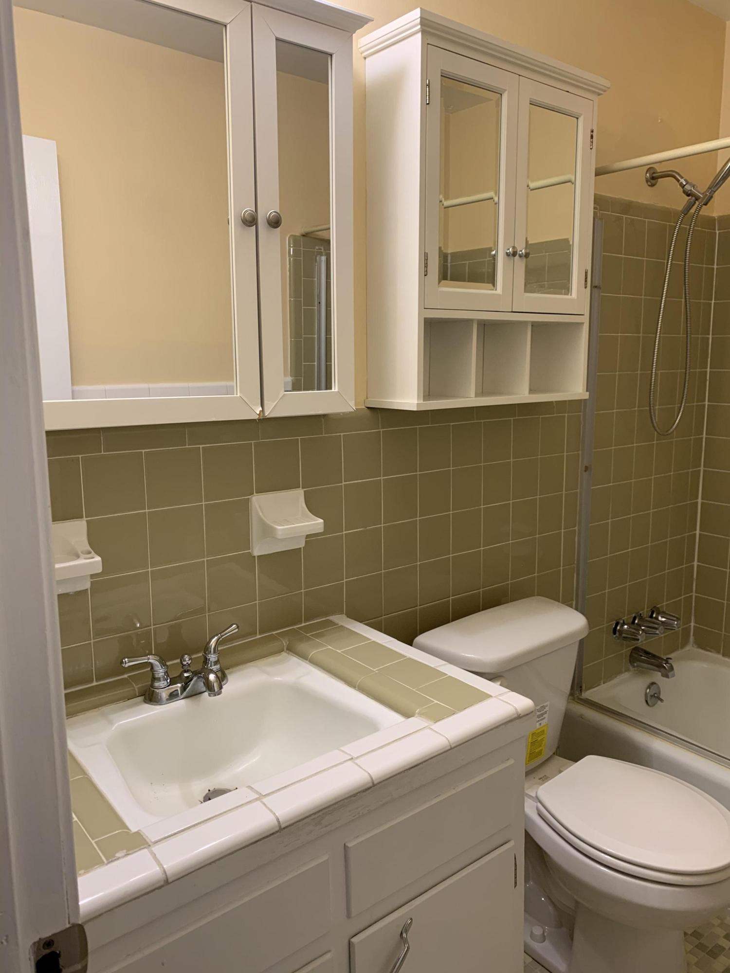 BAYSHORE PARK UNIT 3 - Residential Lease