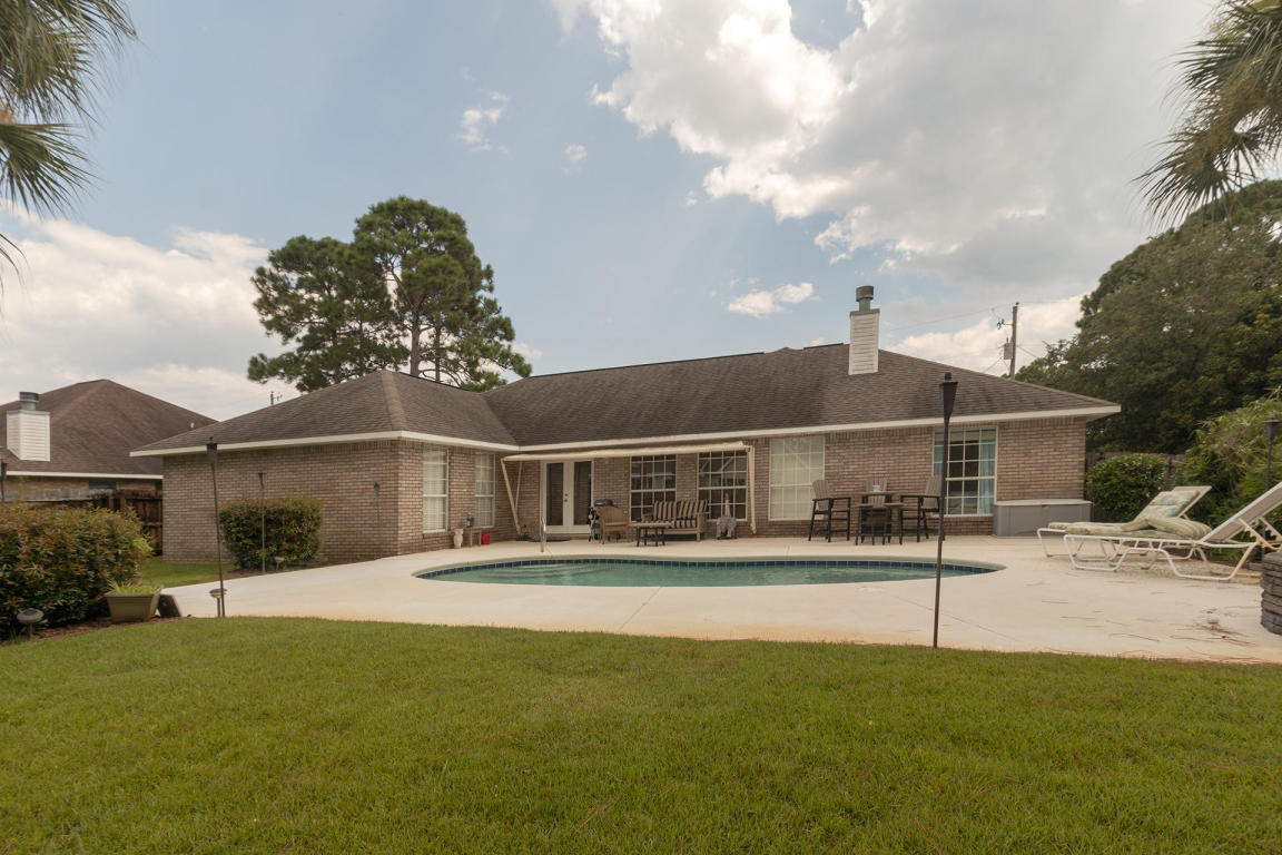DOROTHY BOWEN ESTATES - Residential Lease