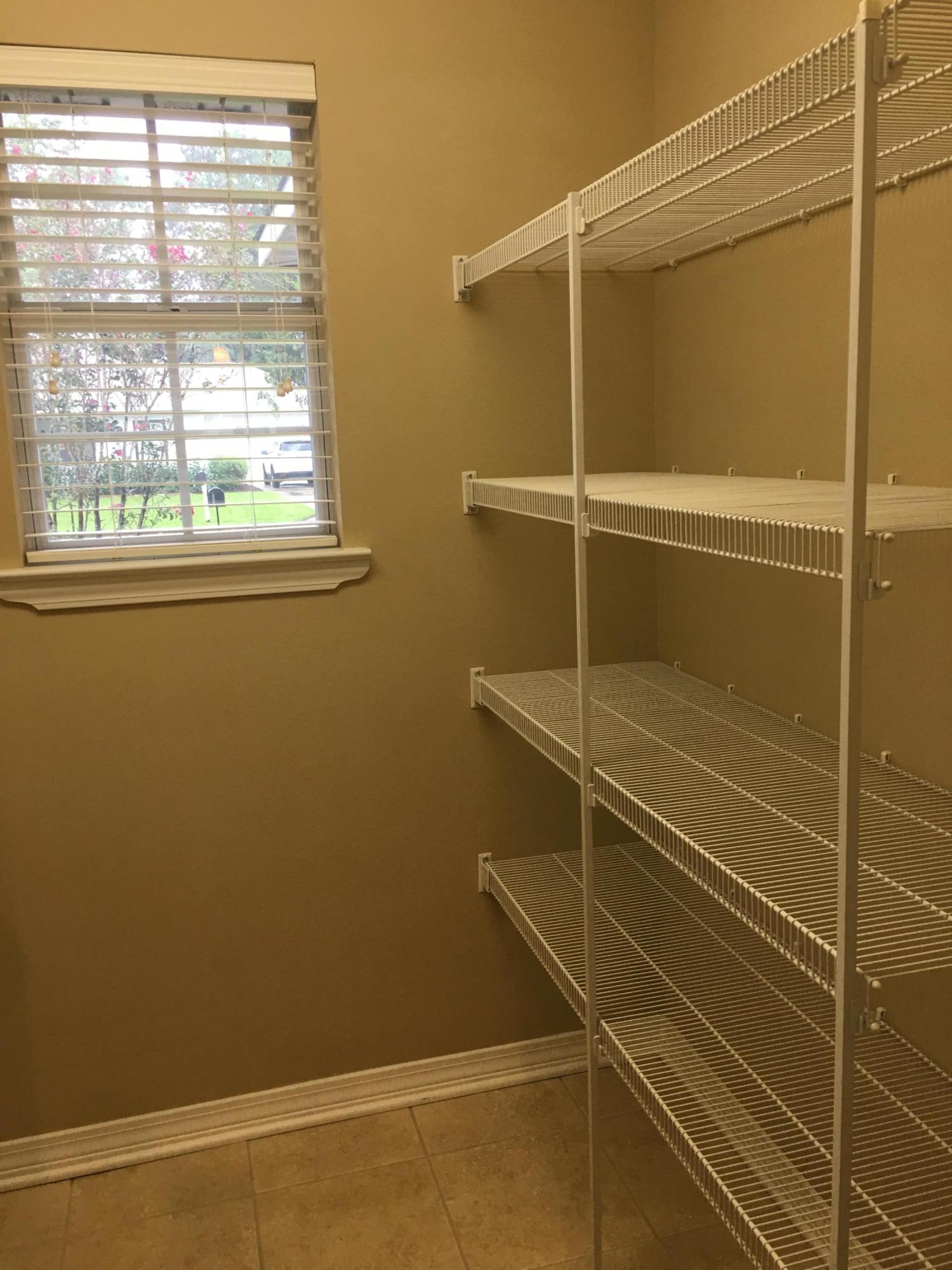 DOROTHY BOWEN ESTATES - Residential Lease