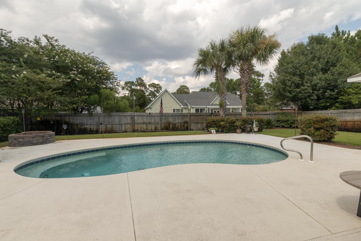 DOROTHY BOWEN ESTATES - Residential Lease