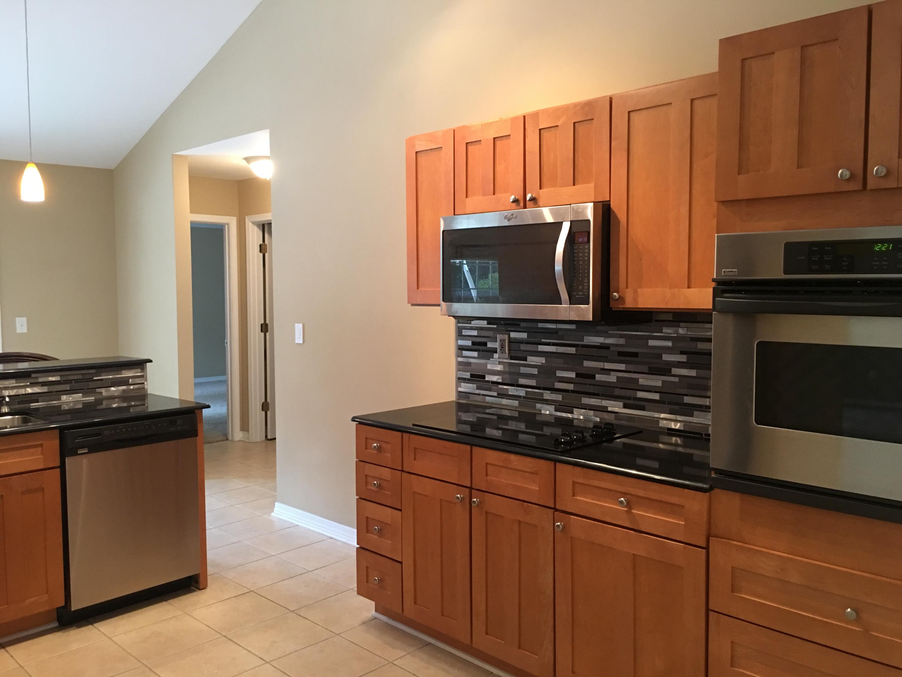 DOROTHY BOWEN ESTATES - Residential Lease
