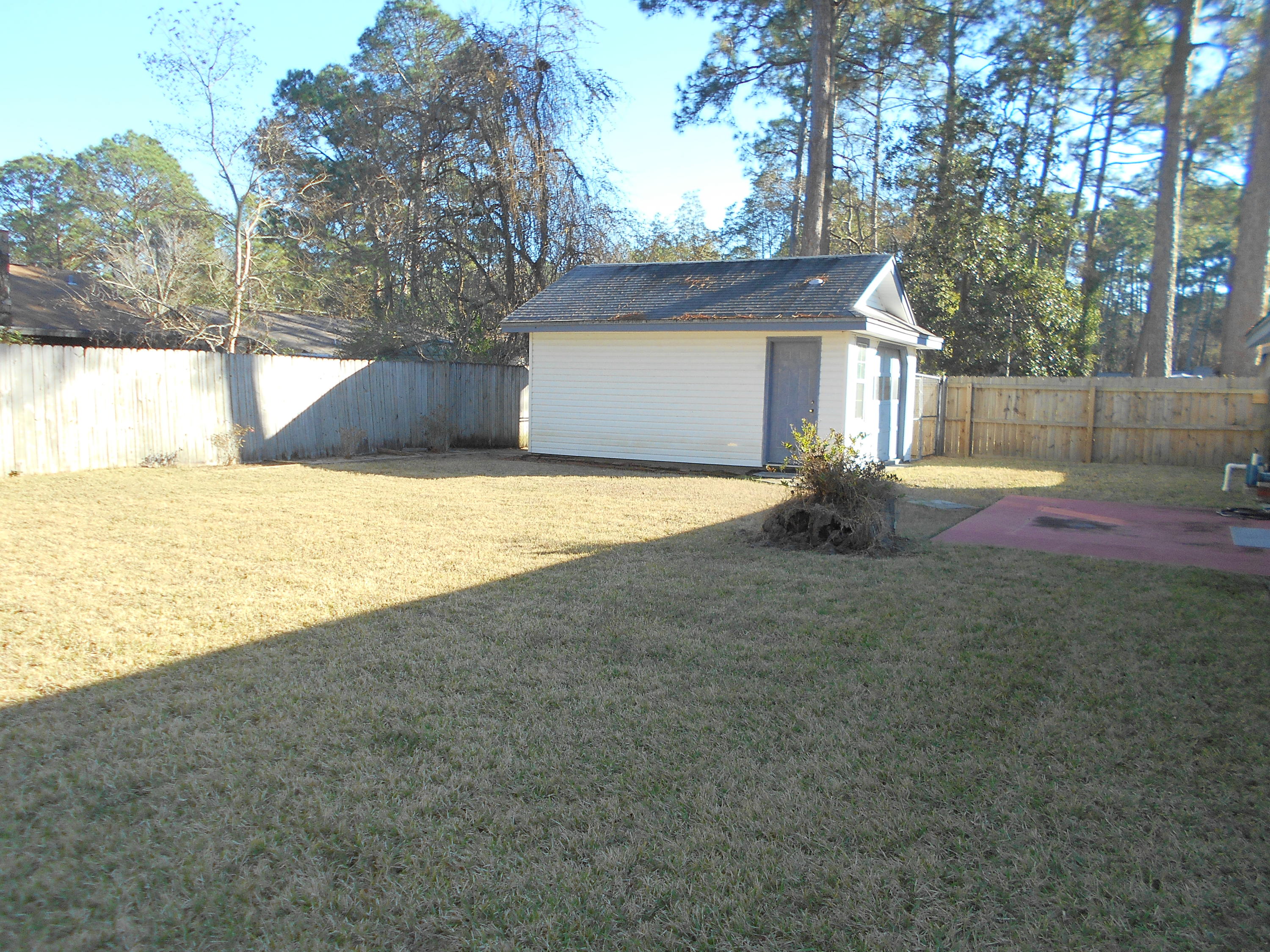 PINE MEADOWS 2ND ADDN - Residential Lease