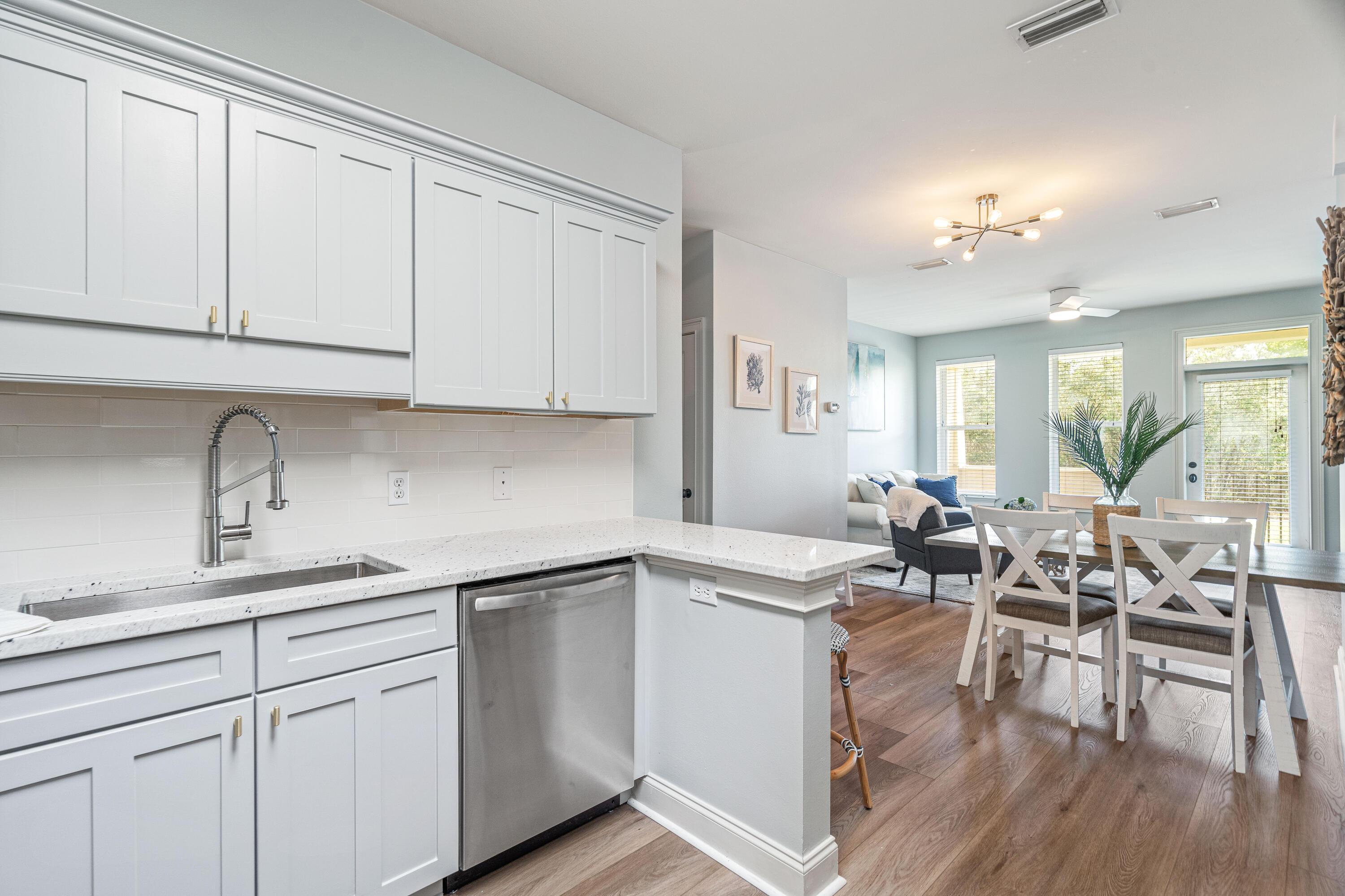 TOPSAIL VILLAGE - Residential
