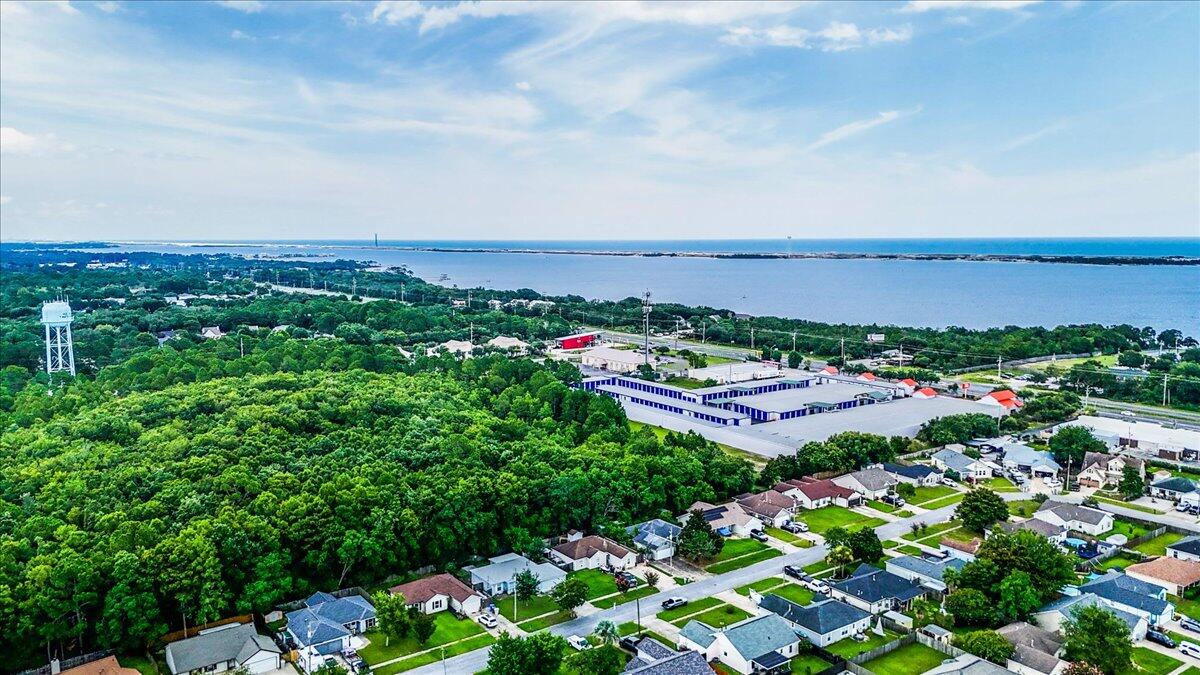 CARDINAL ESTATES - Residential