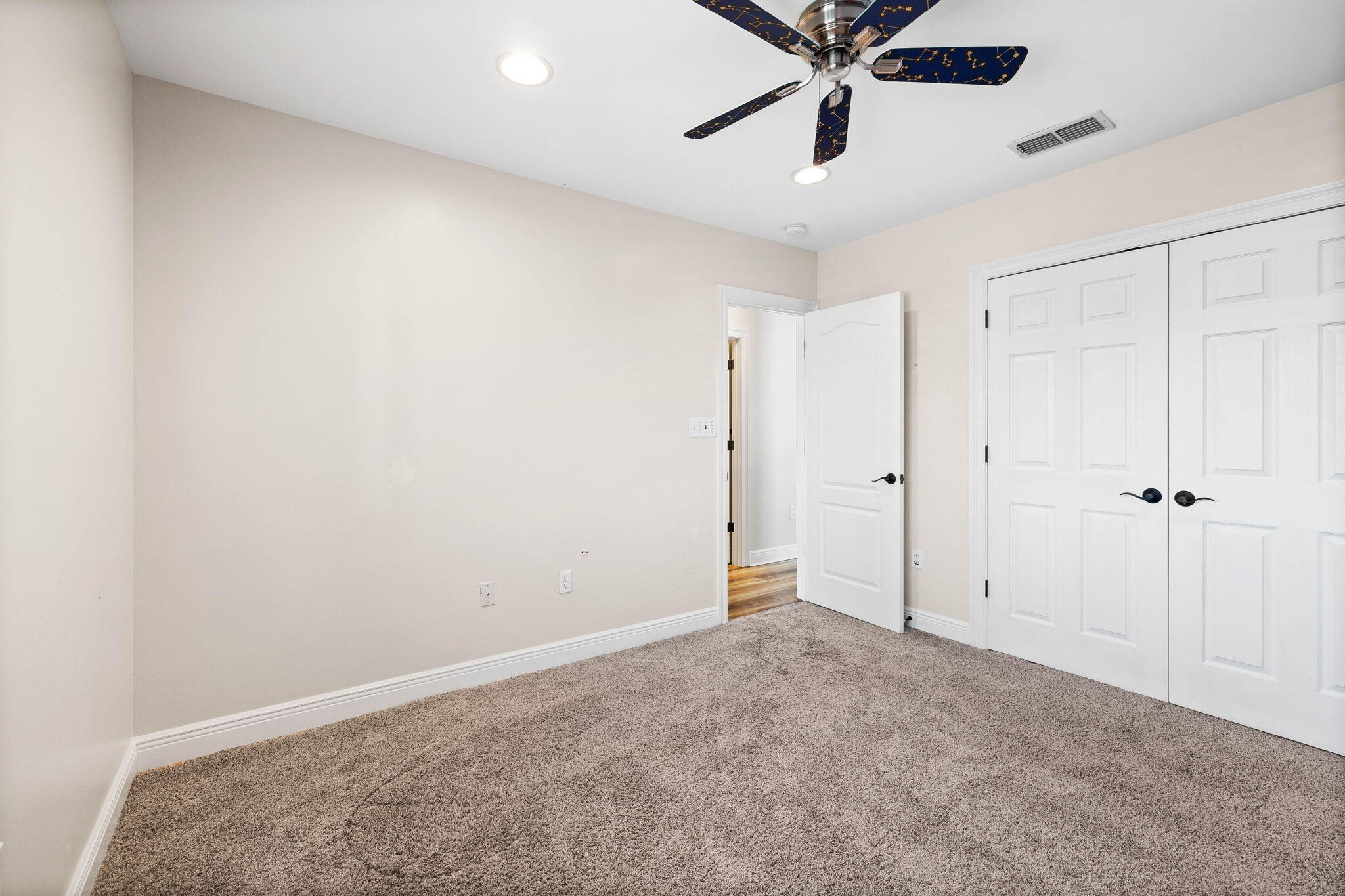 BAYWALK - Residential Lease
