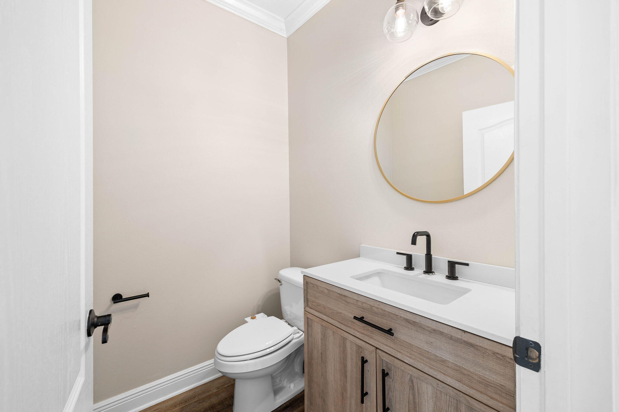 BAYWALK - Residential Lease