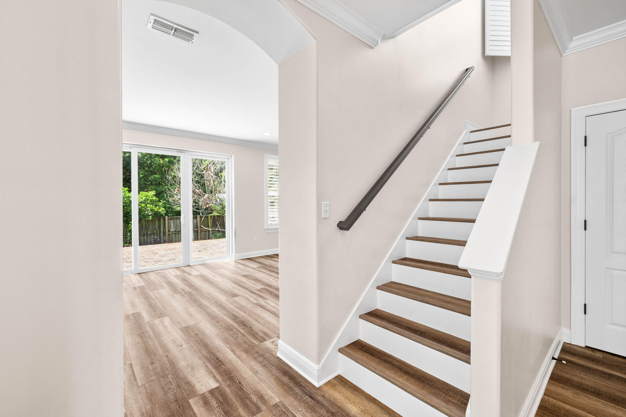BAYWALK - Residential Lease