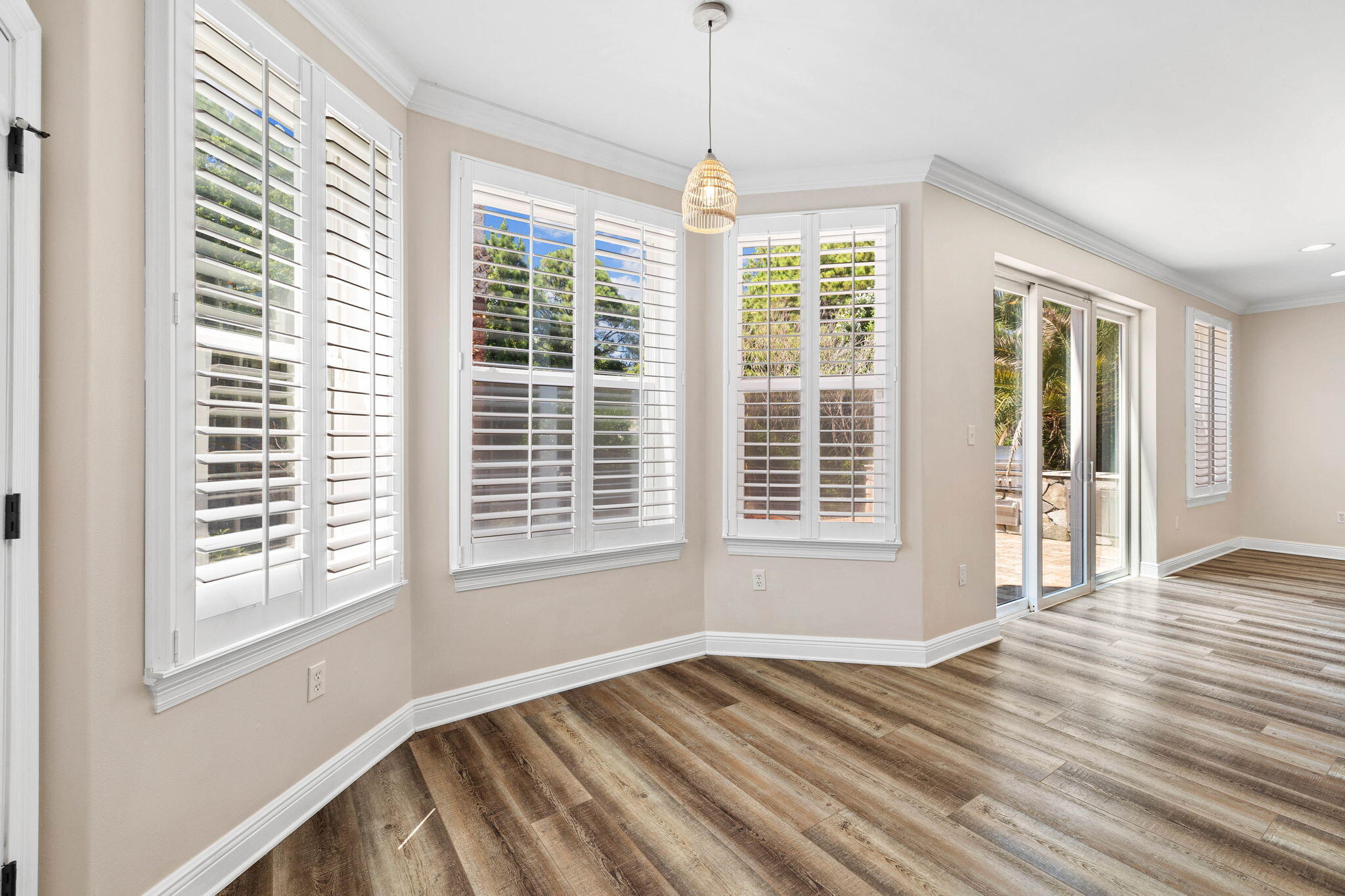 BAYWALK - Residential Lease