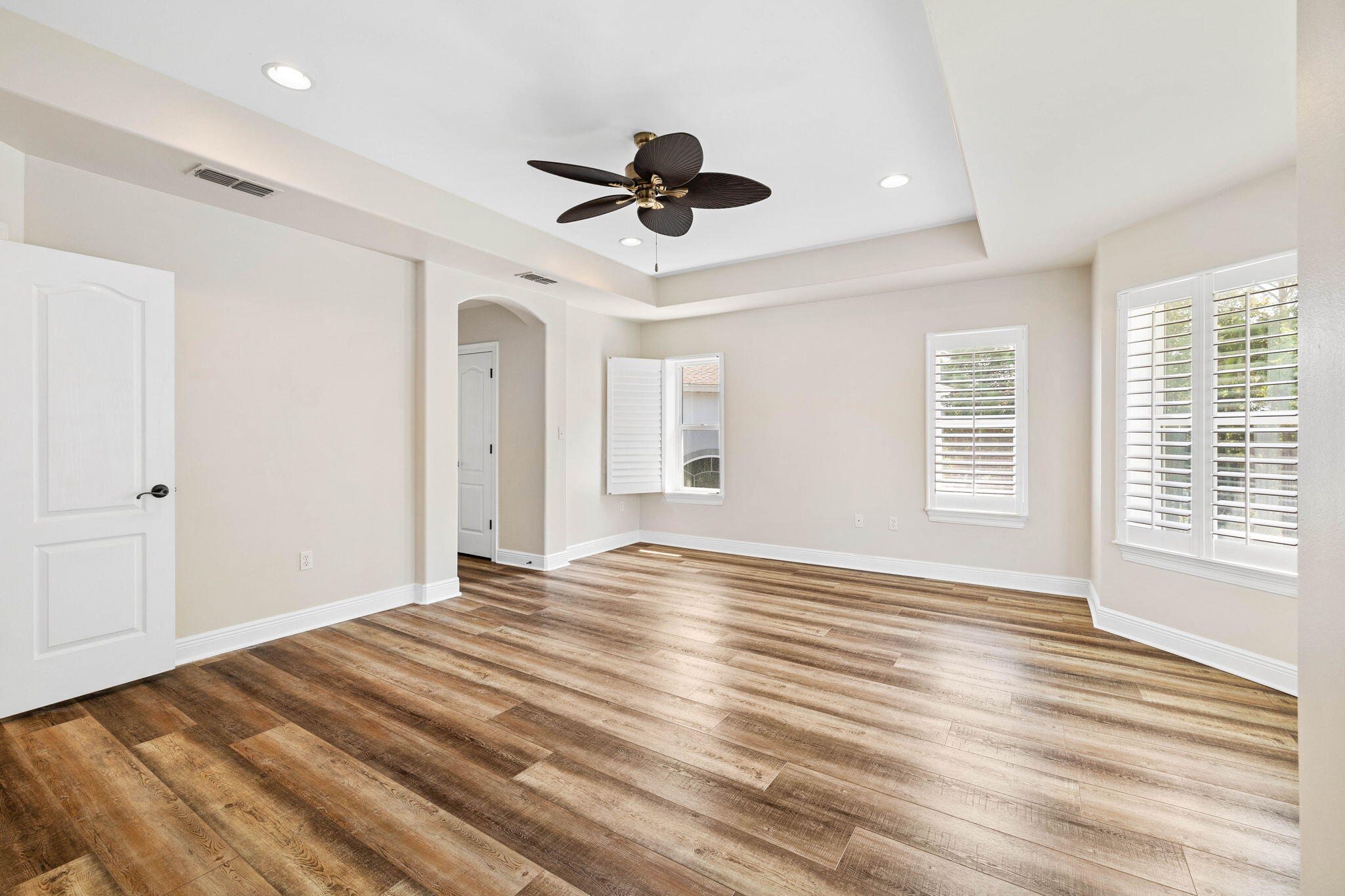 BAYWALK - Residential Lease