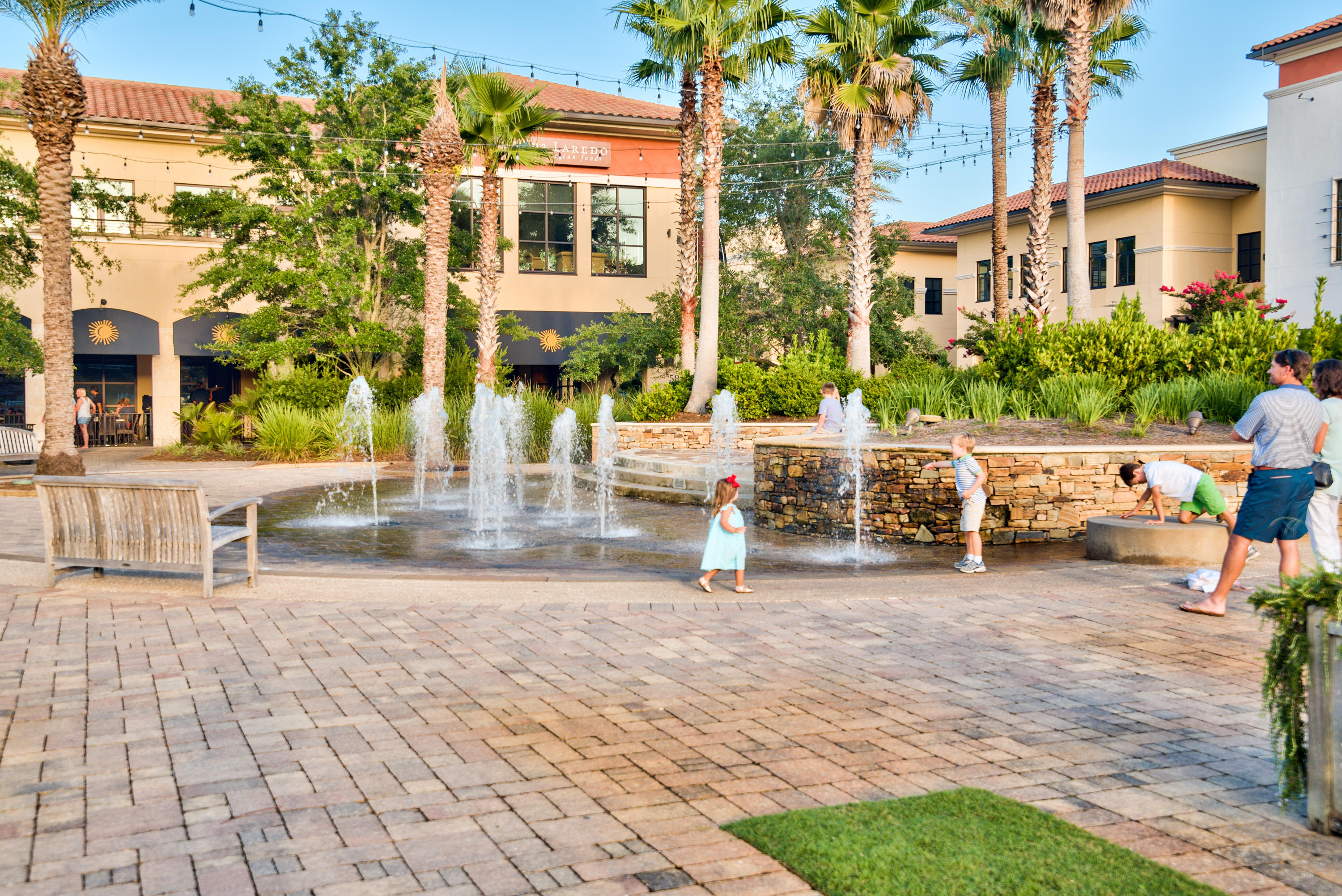 TOWN OF SANTA ROSA - Residential