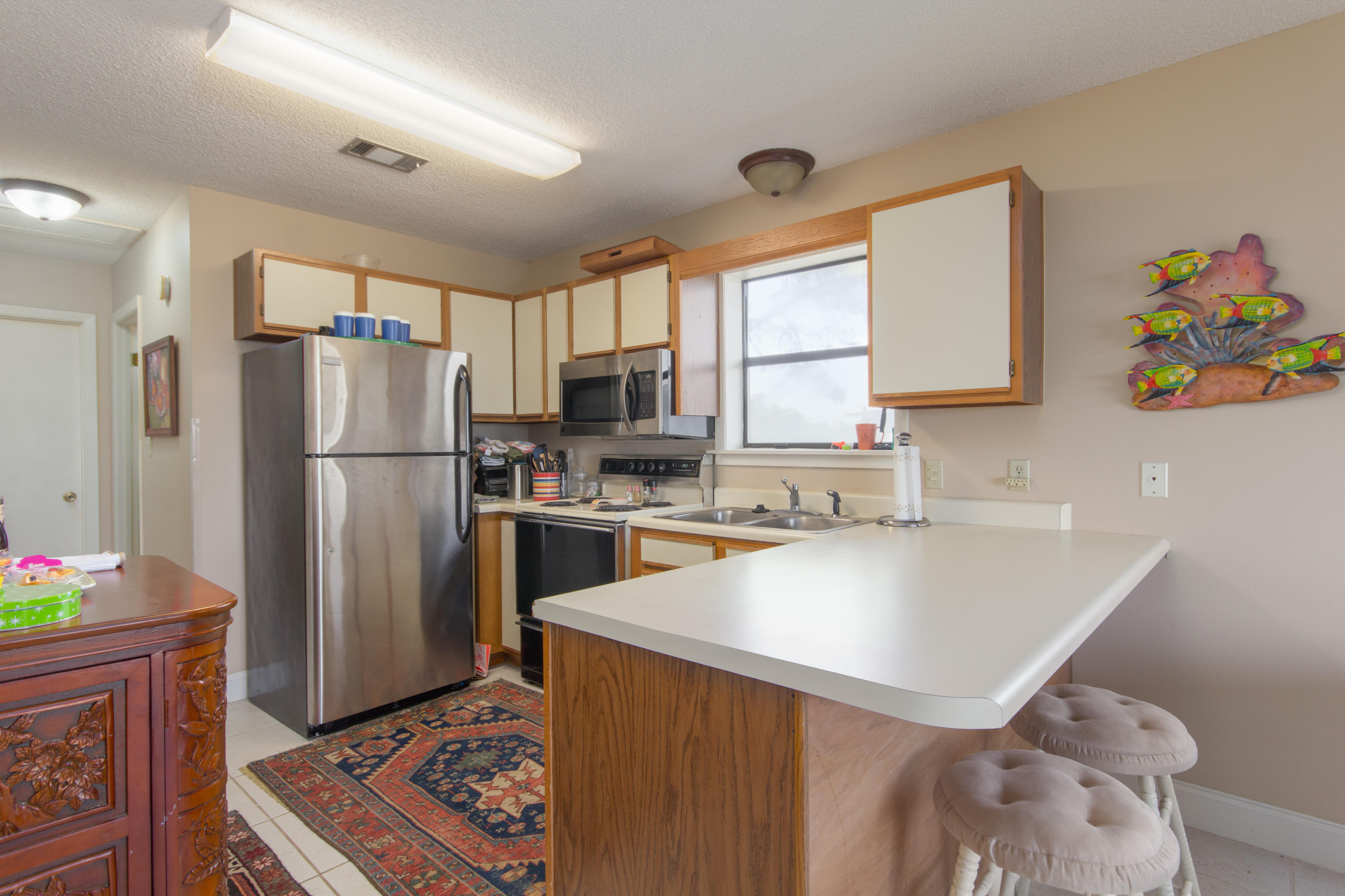 BEACHWOOD VILLAS CONDO - Residential