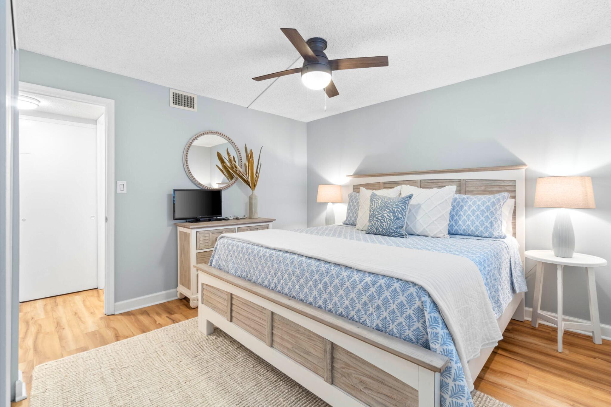 PINNACLE PORT - Residential