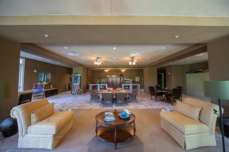 ONE WATER PLACE AT KELLY PLANTATION - Residential