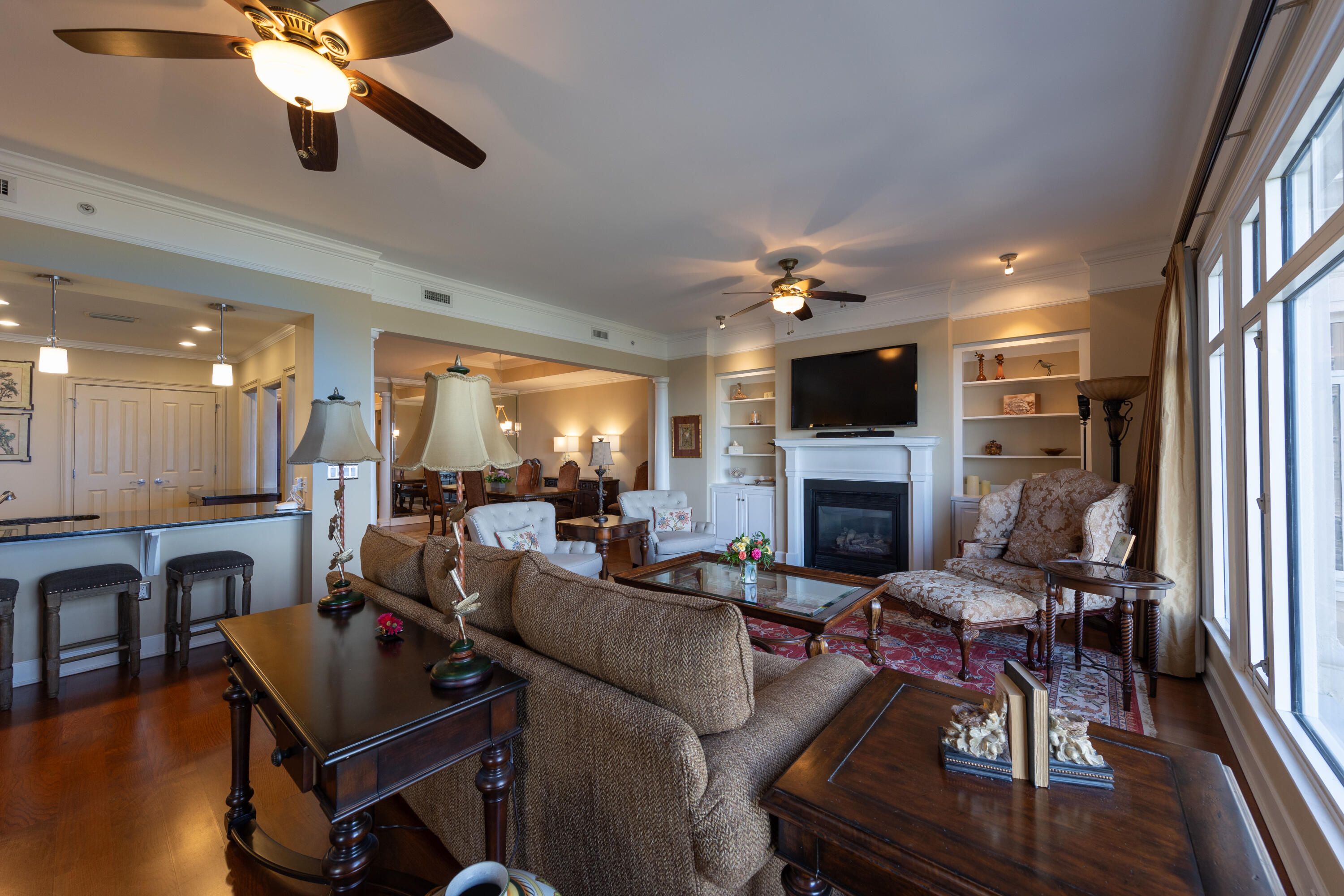 ONE WATER PLACE AT KELLY PLANTATION - Residential
