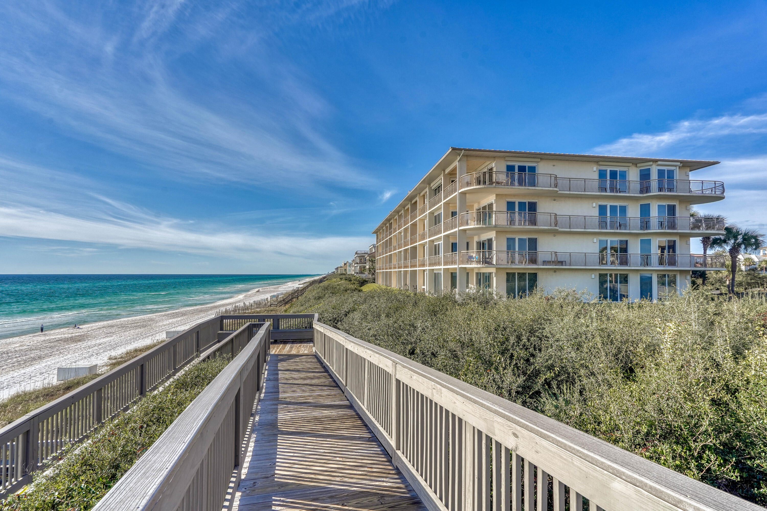 HIGH POINTE RESORT CONDO - Residential