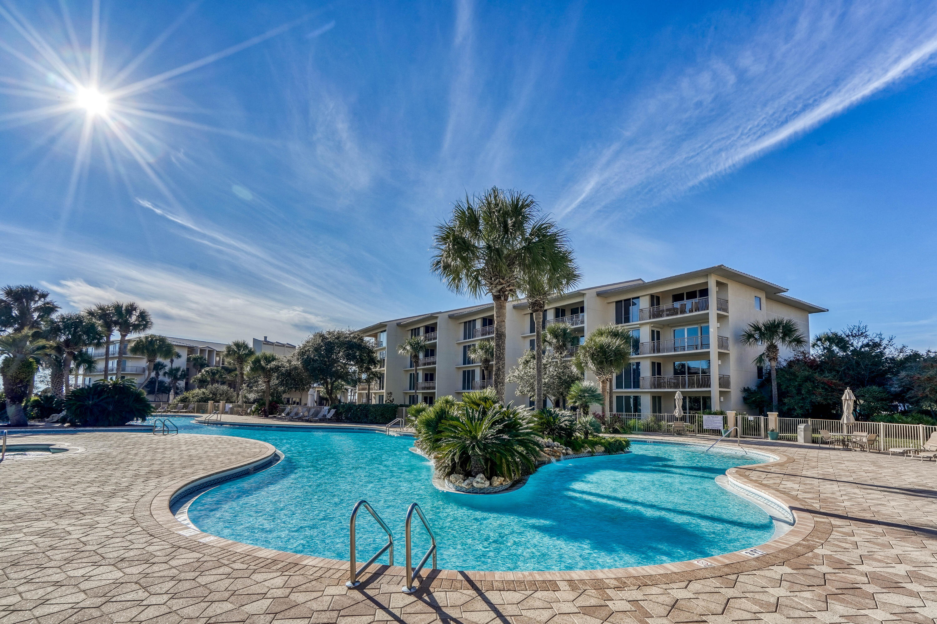 HIGH POINTE RESORT CONDO - Residential