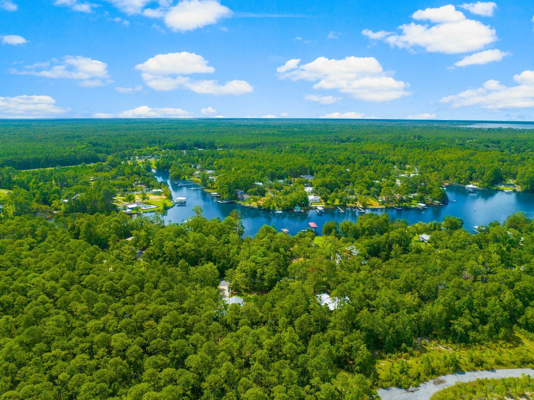 NO RECORDED SUBDIVISION - Land